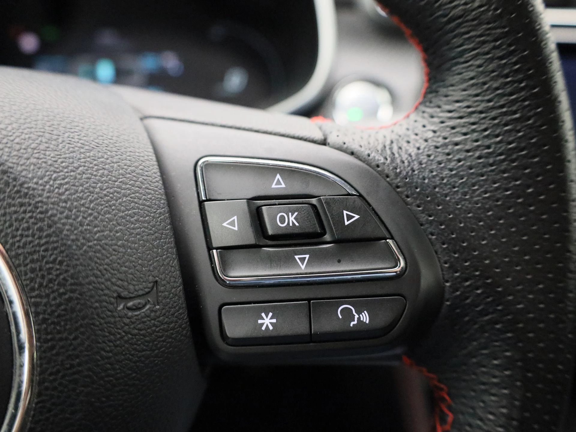 MG-ZS EV-image-17