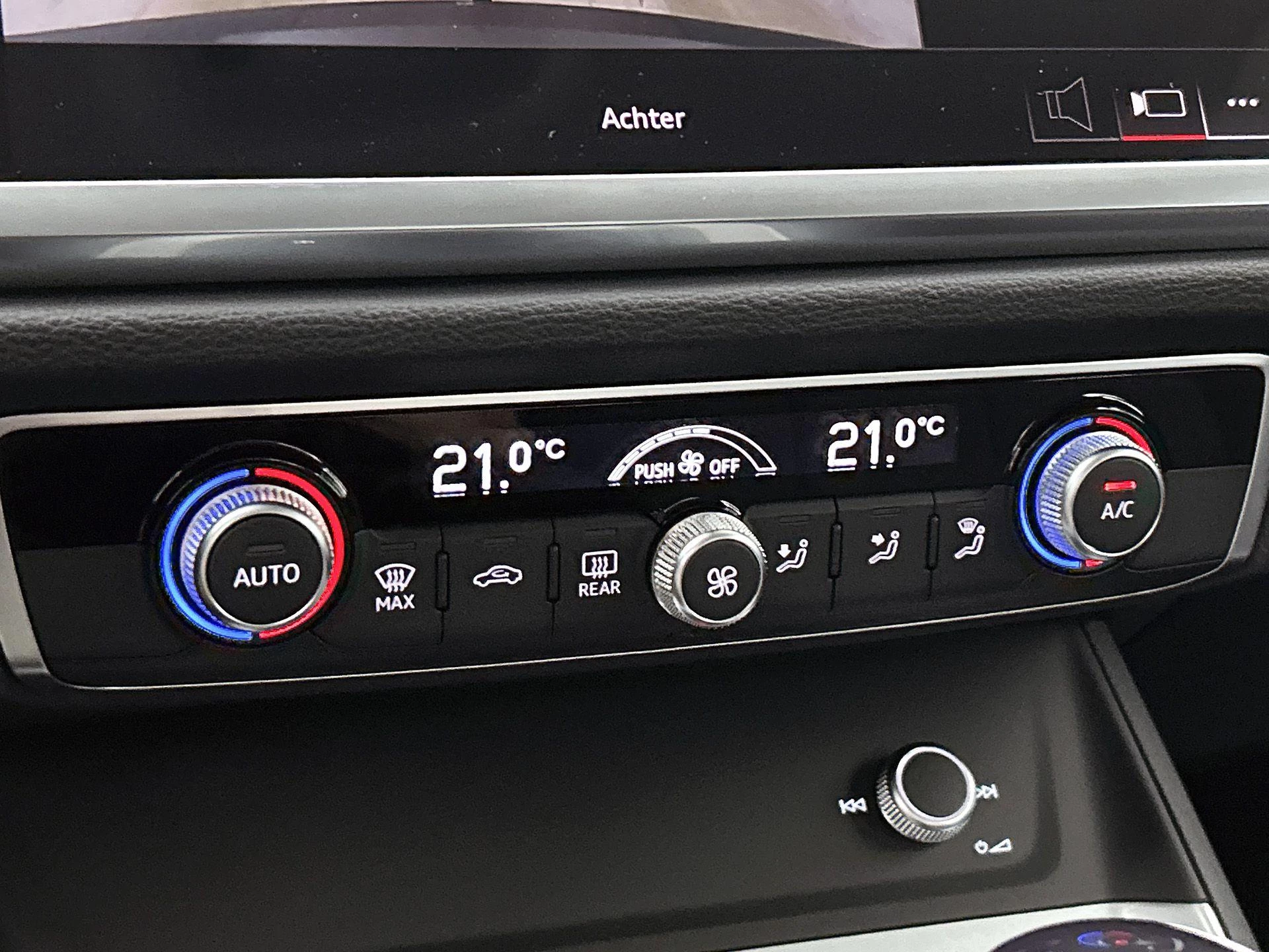 Audi-Q3-image-22