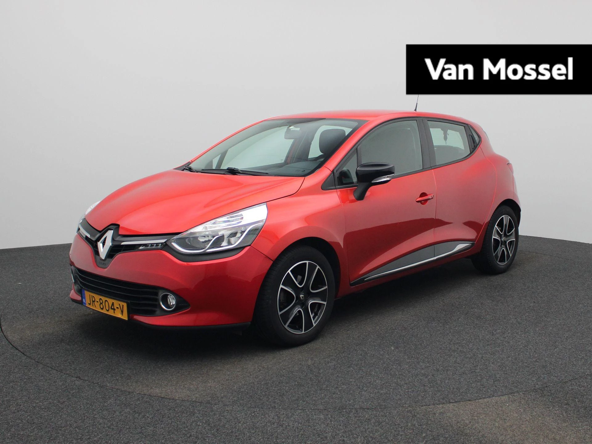 Renault-Clio-image-0
