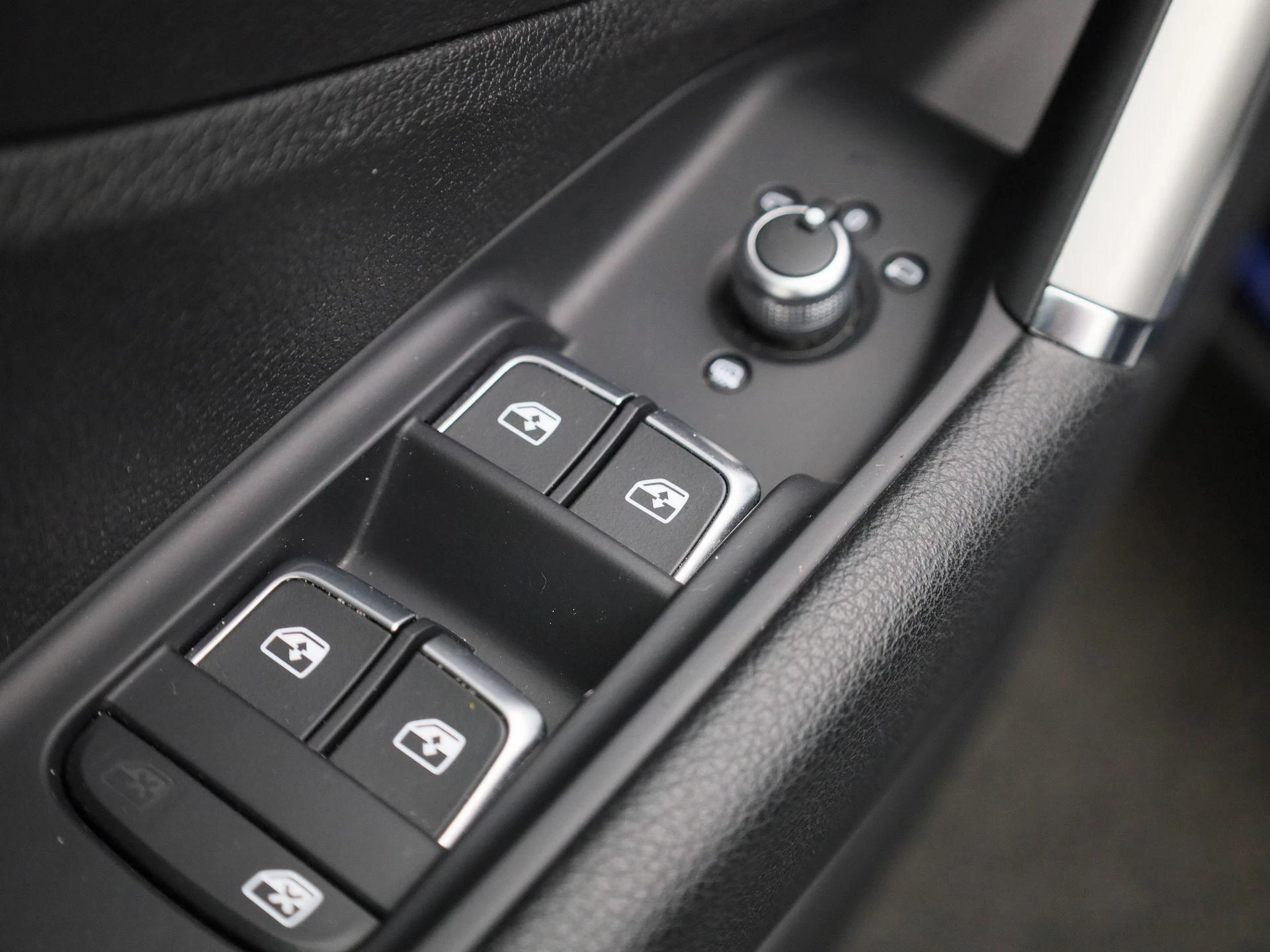 Audi Q2 2.0 30 TDI 85kW S tron Zetelverw. | Camera | Cruis