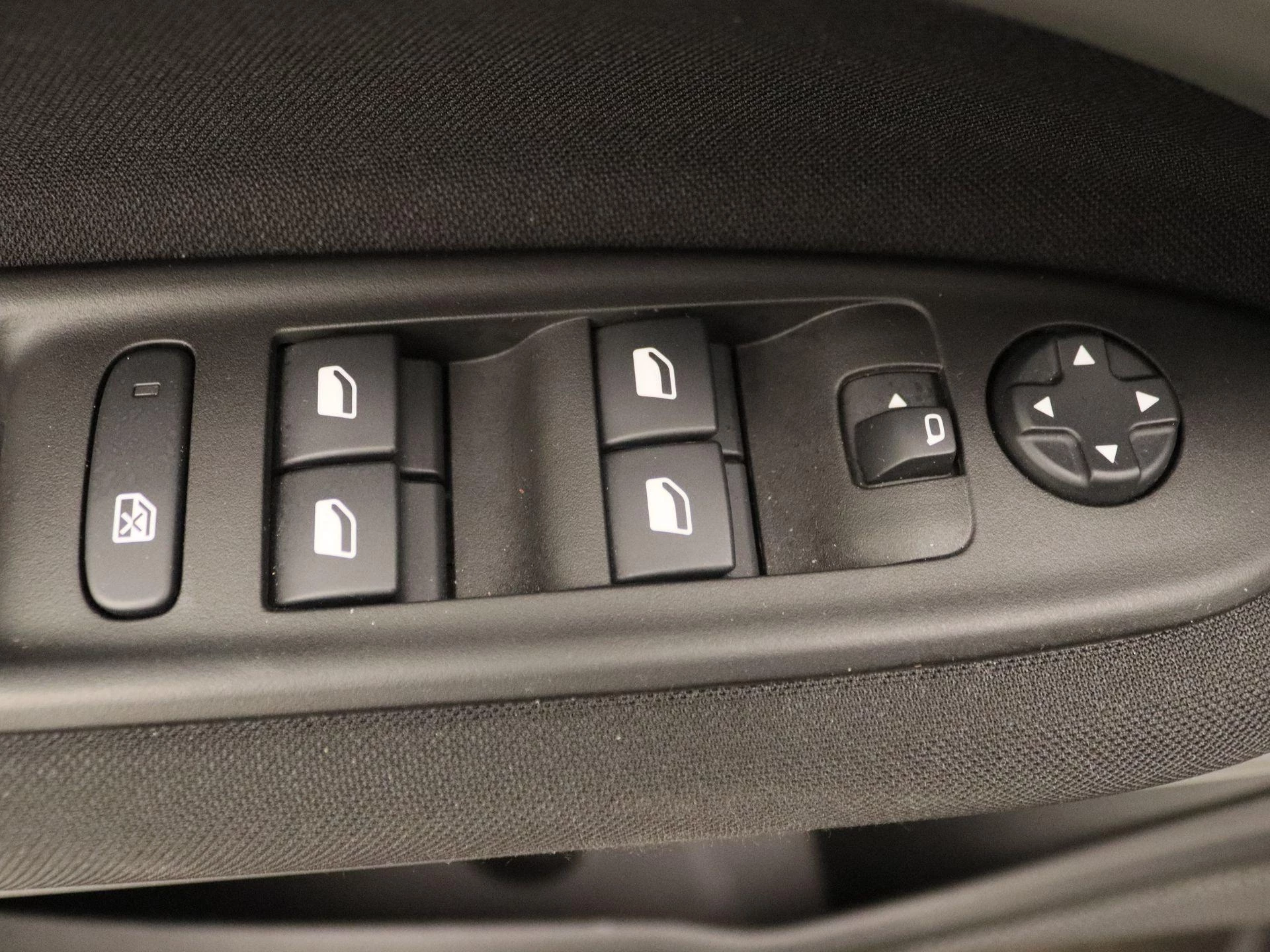 Jeep-Avenger-image-20