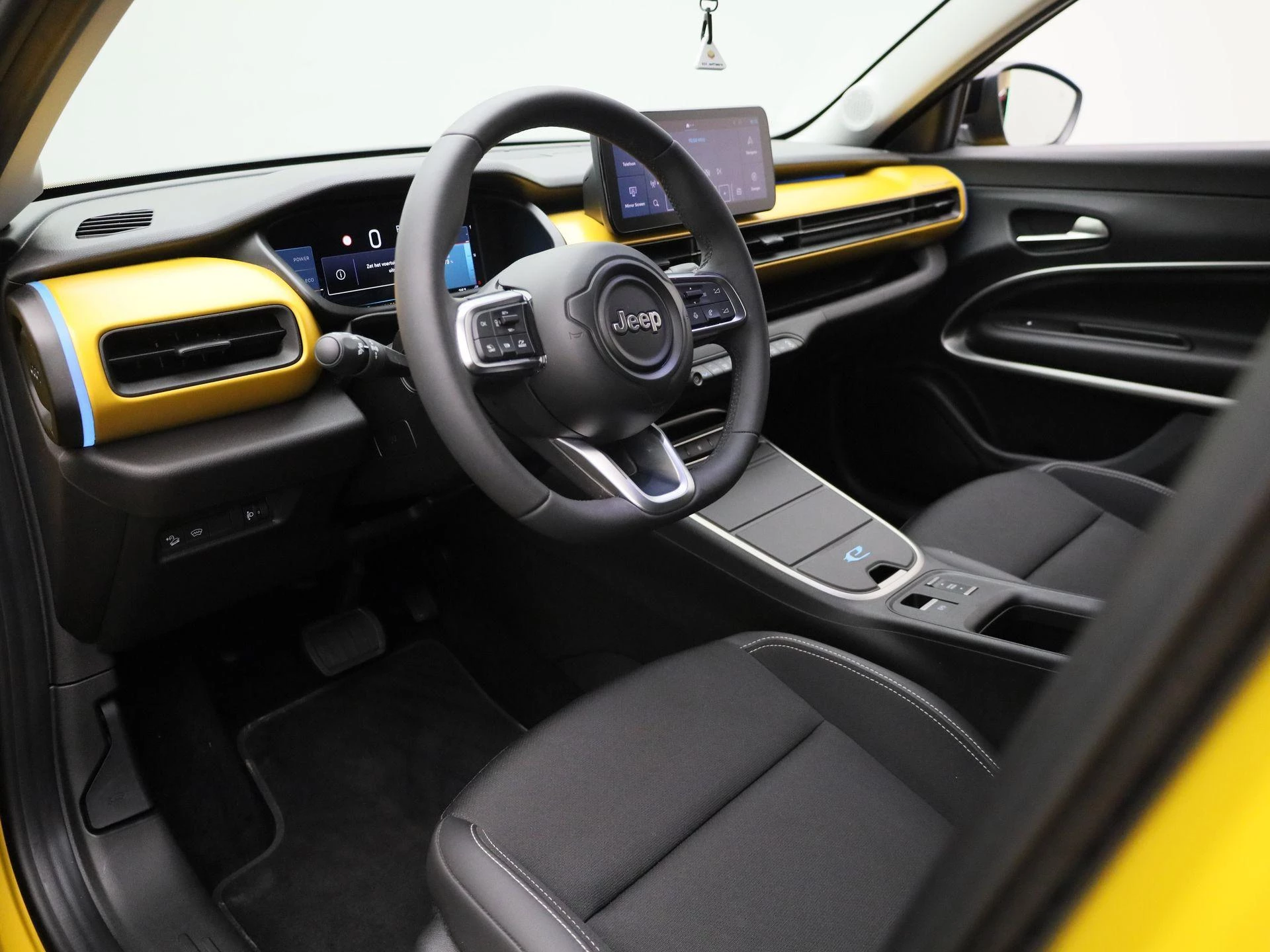 Jeep-Avenger-image-16