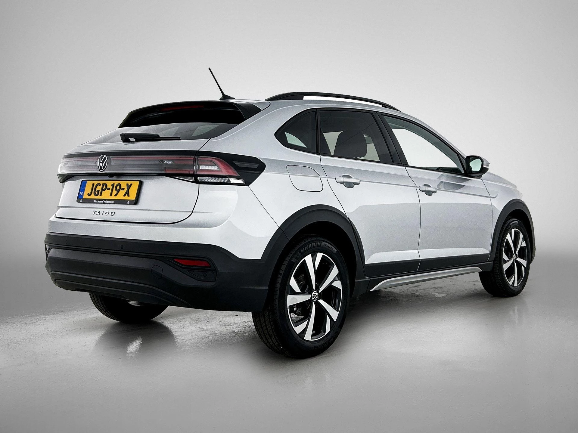Volkswagen-Taigo-image-3