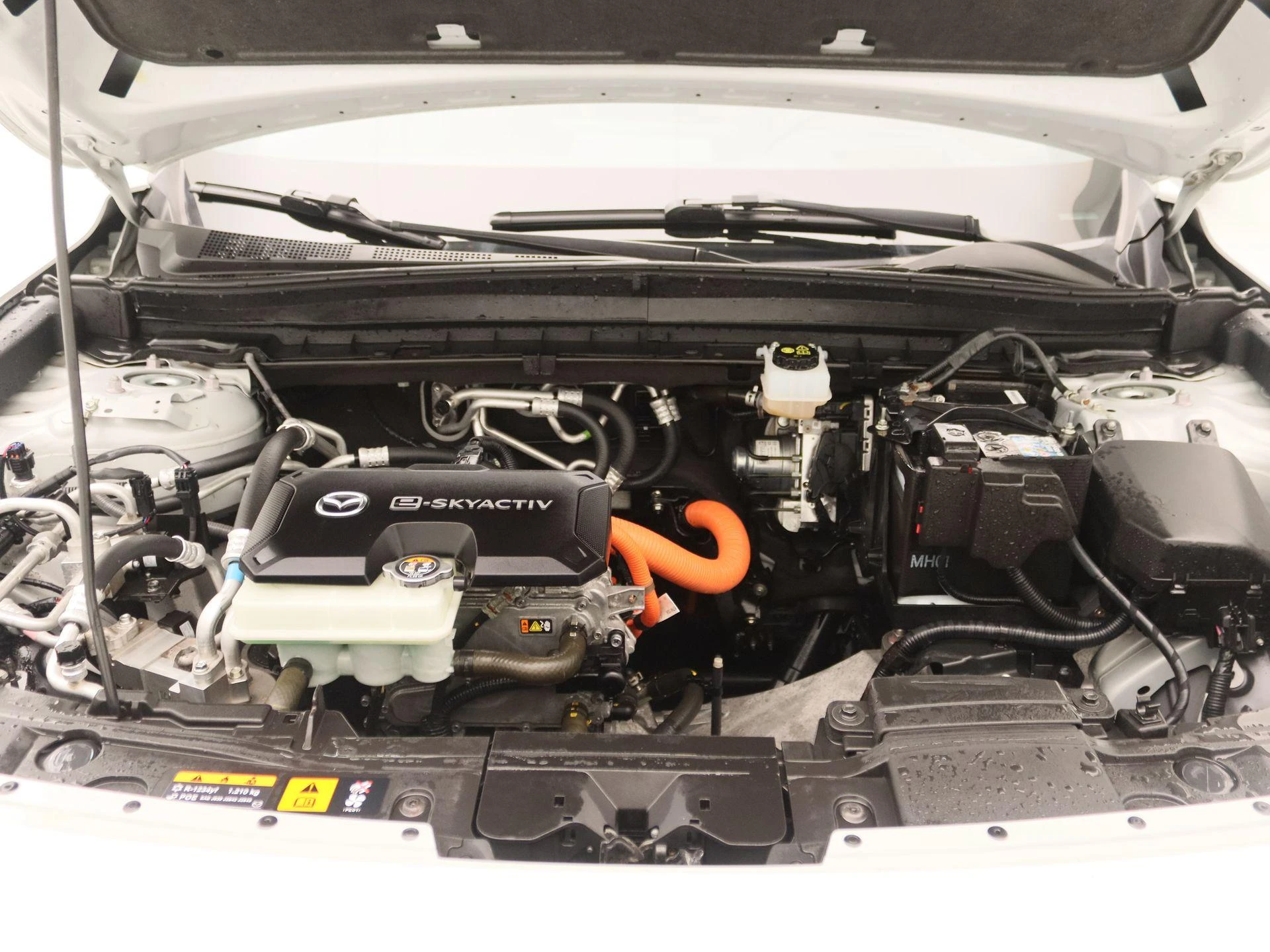 Mazda-MX-30-image-26