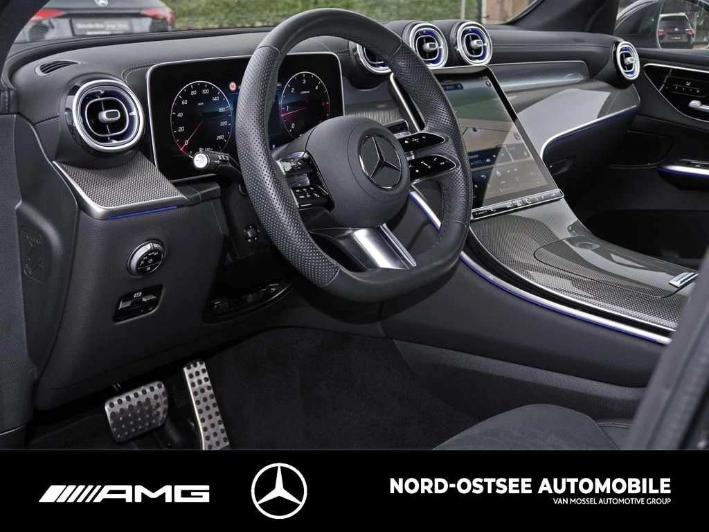 Mercedes-Benz GLC 300 d 4M AMG KEYLESS DISTRONIC AHK MBUX SHZ AMG Line