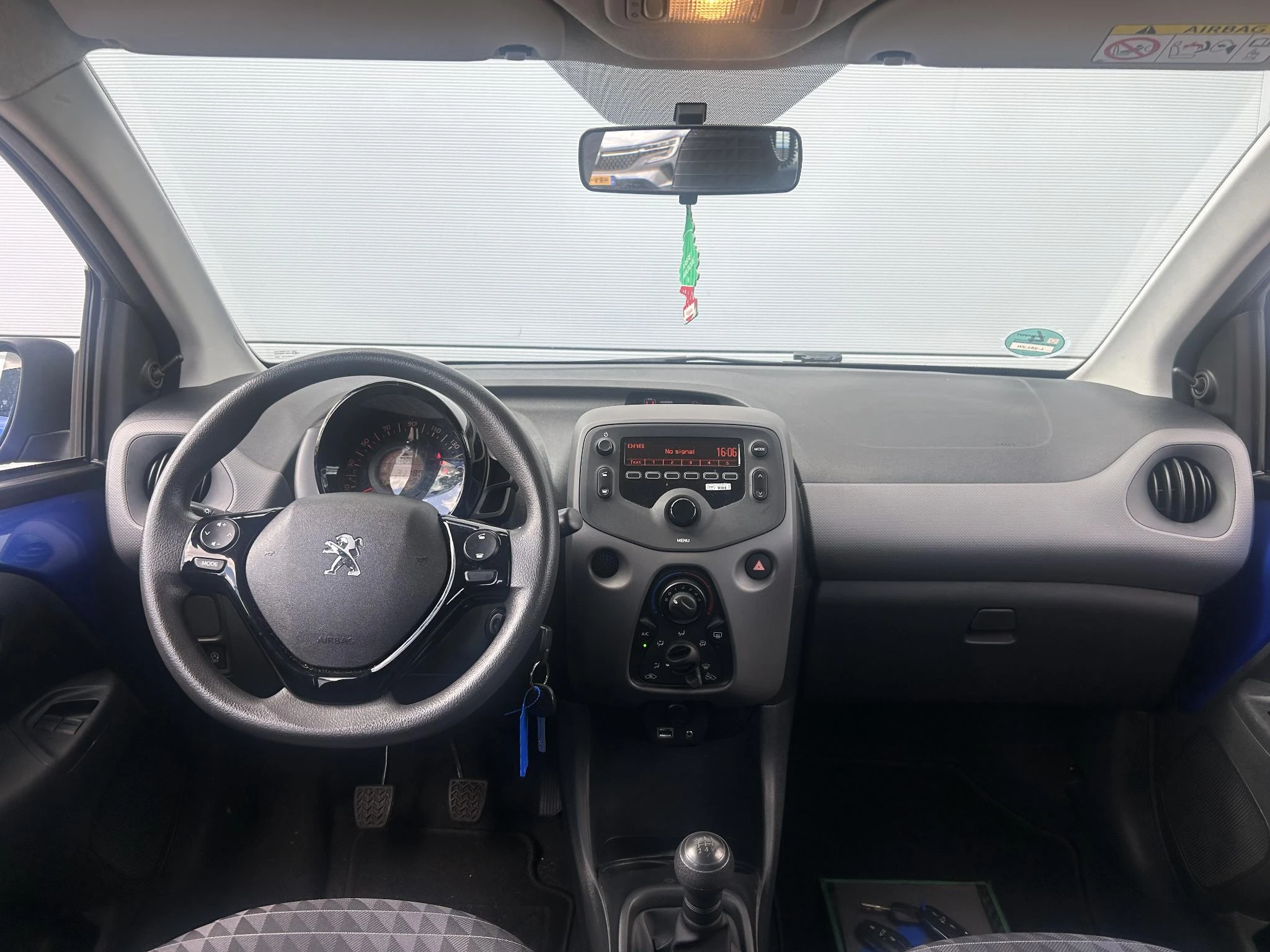 Peugeot-108-image-9