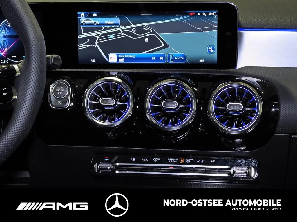 Mercedes-Benz A-Klasse 180 SPECIAL EDITION AMG ADVANCED+ KAM PANO SHZ AMG Line