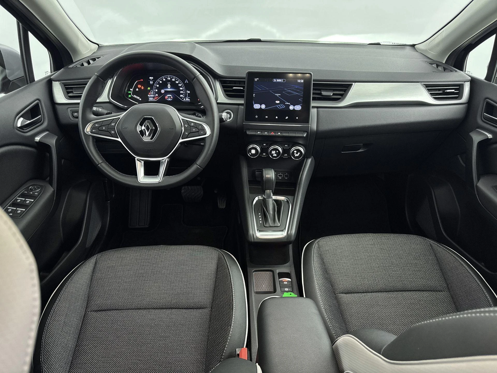 Renault-Captur-image-24