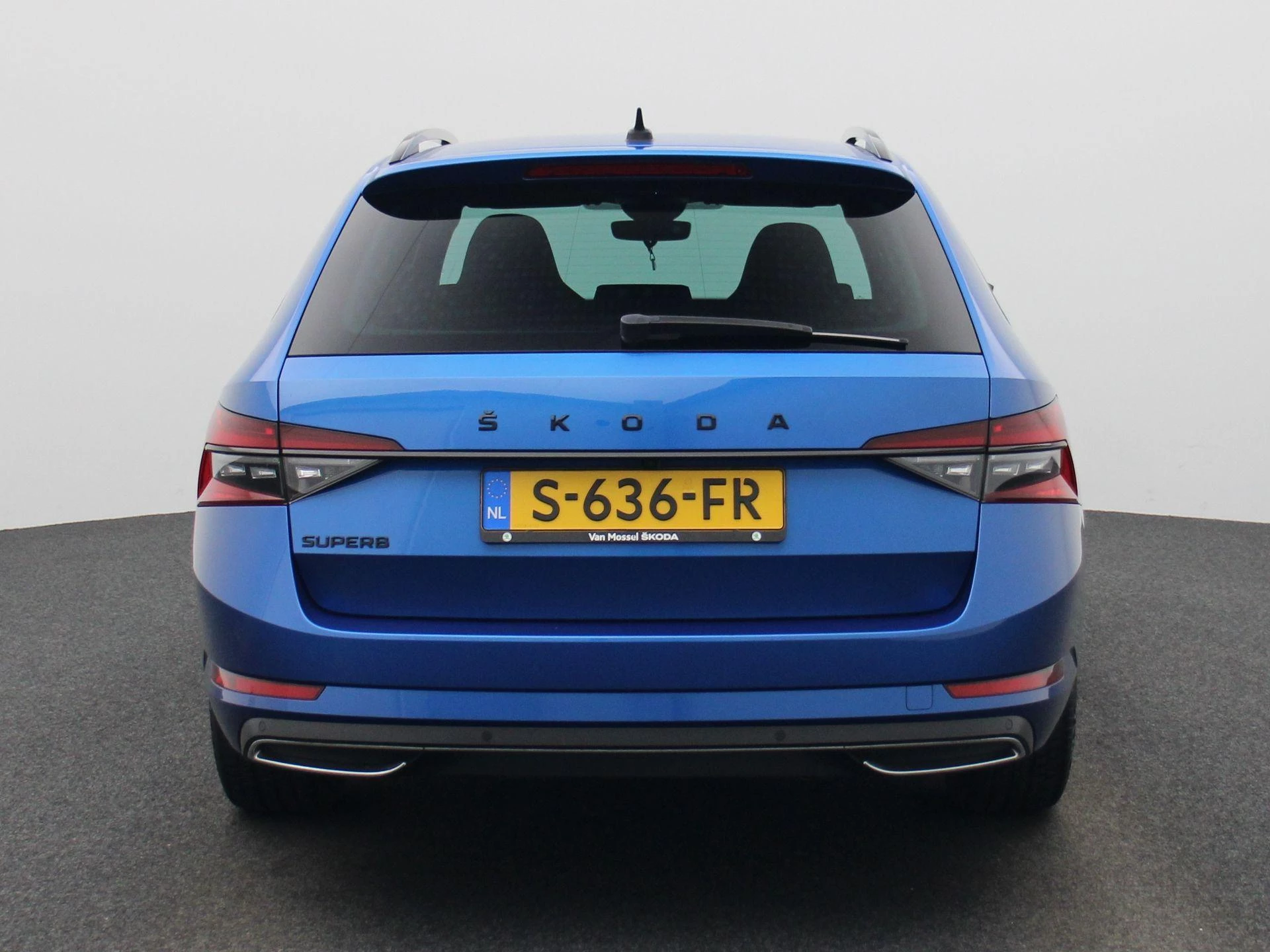 Škoda-Superb-image-4