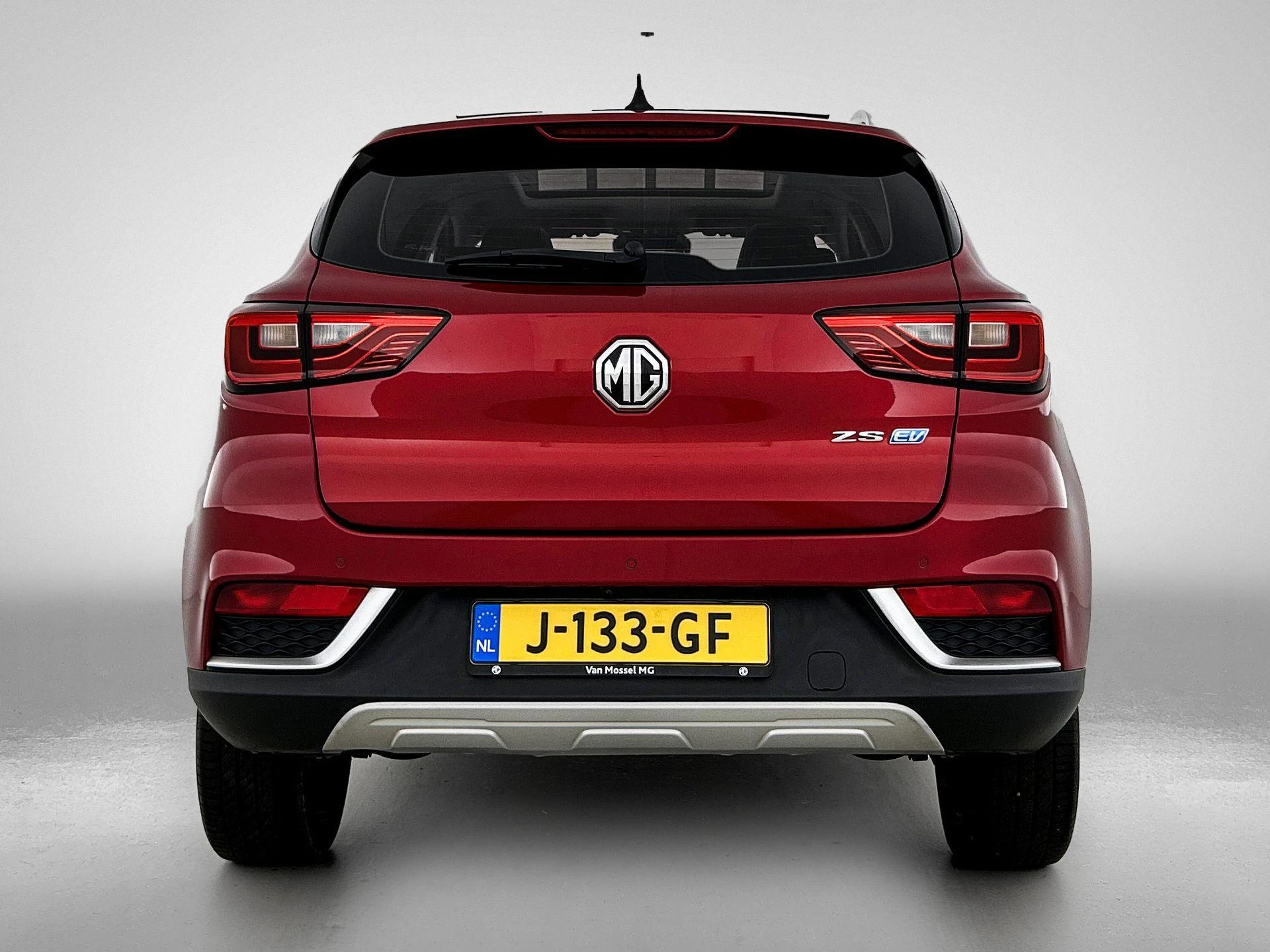 MG-ZS EV-image-2