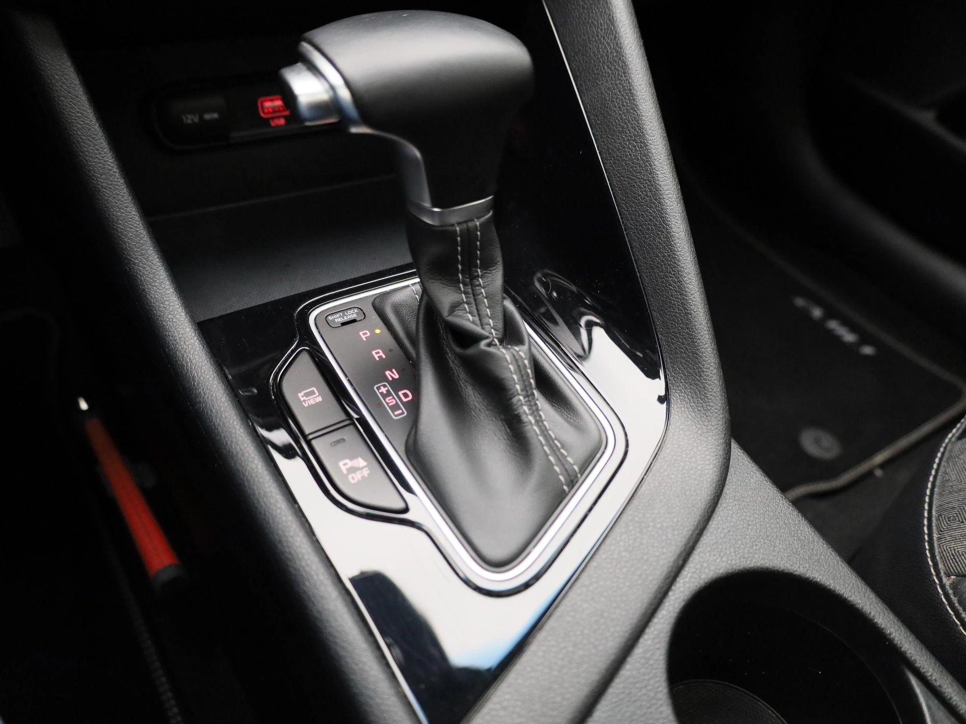 Kia-Niro-image-22