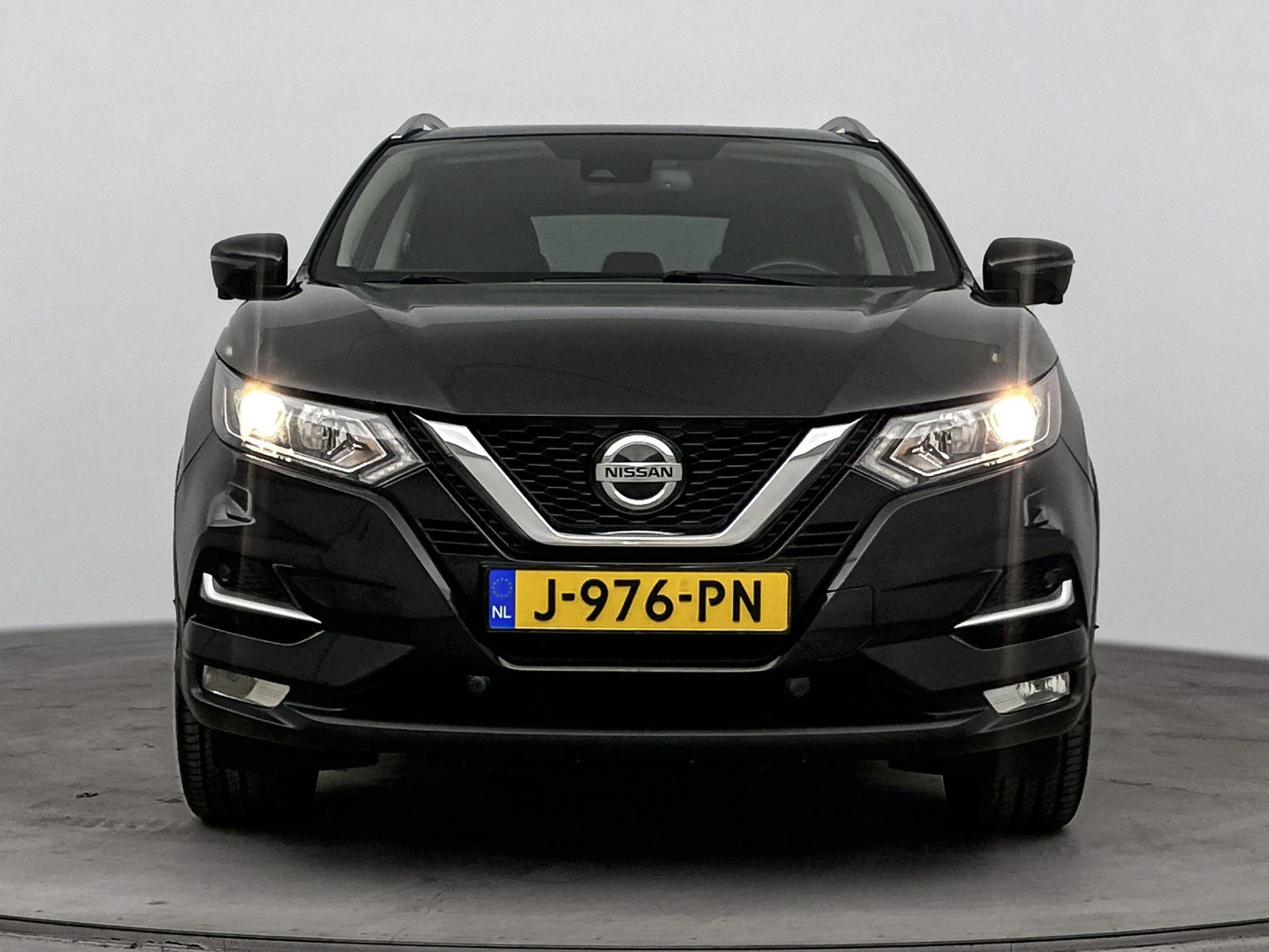 Nissan-QASHQAI-image-4