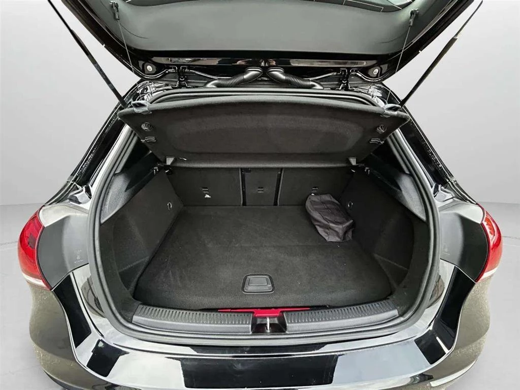 Mercedes-Benz A-Klasse A250 e 1,3 Plugin-hybrid Progressive 8G-DCT 218HK 5d 8g Aut.