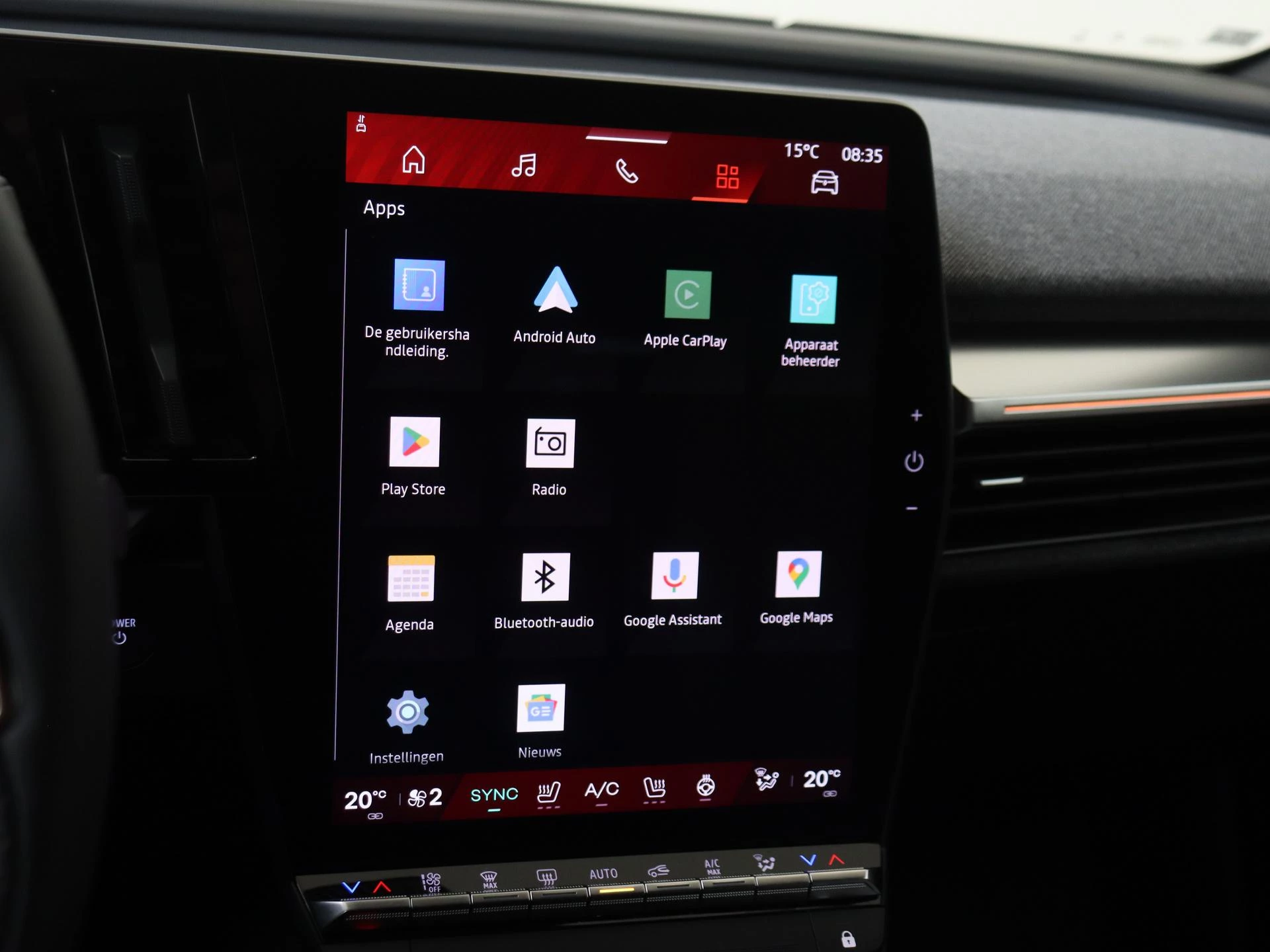 Renault-Megane E-Tech-image-23