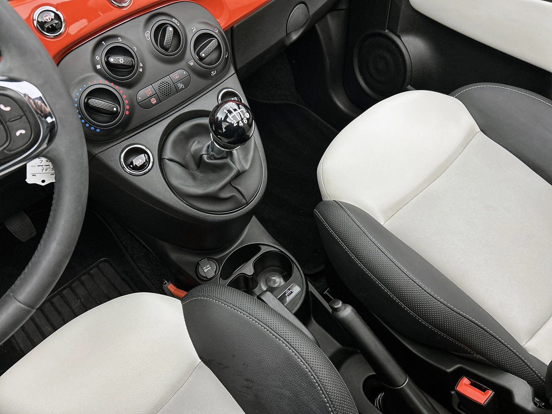 Fiat-500C-image-18