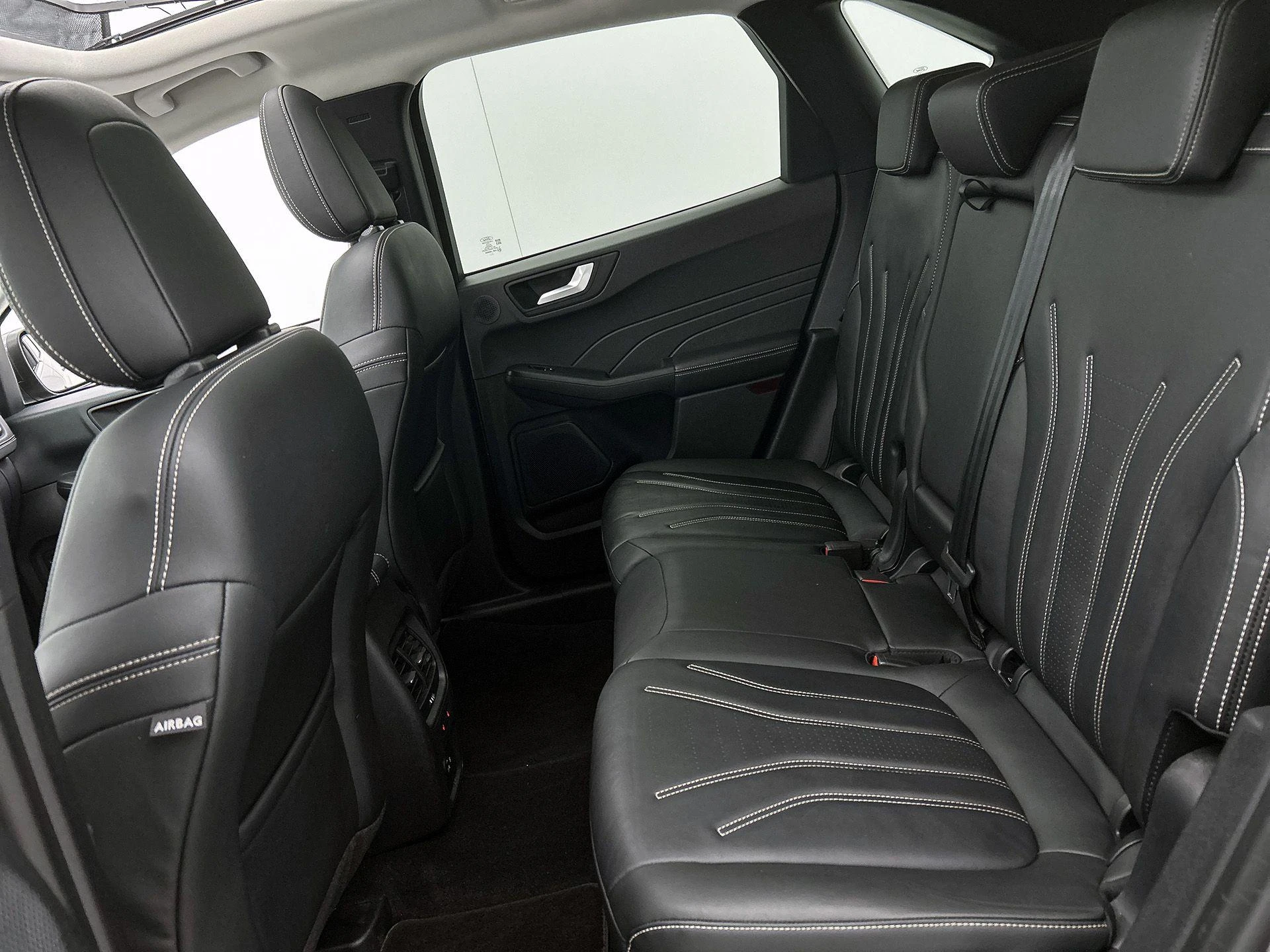 Ford-Kuga-image-7