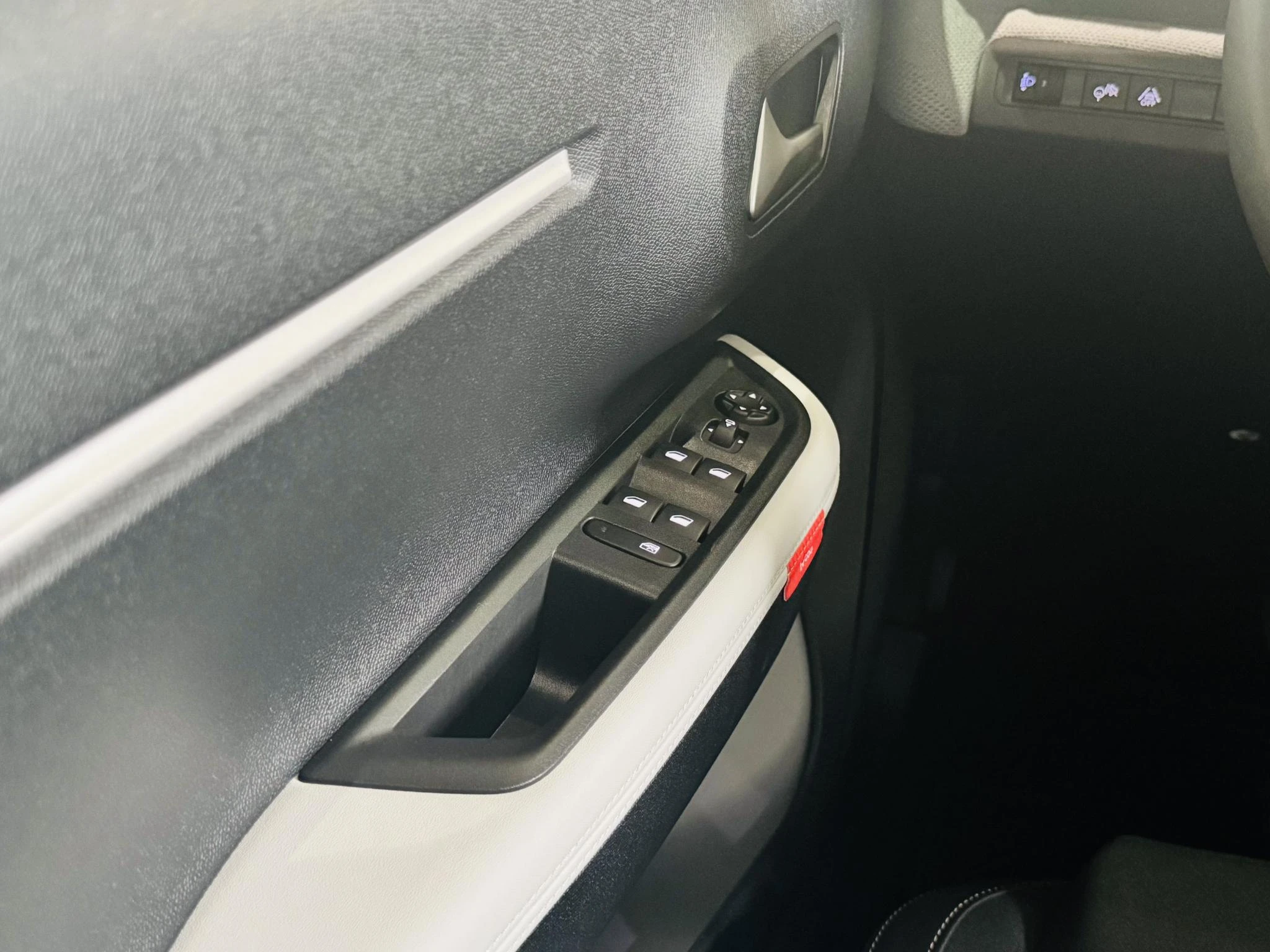 Citroën C3 1.2 Hybrid 110pk Max