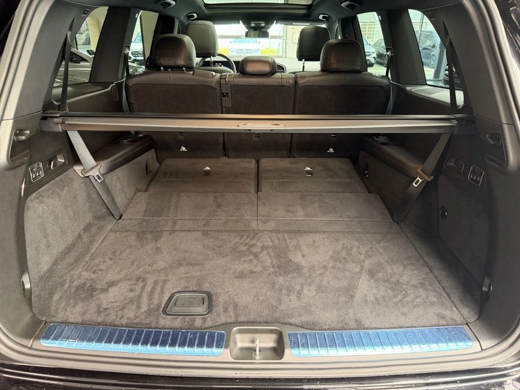 Mercedes-Benz-GLS 450-image-13
