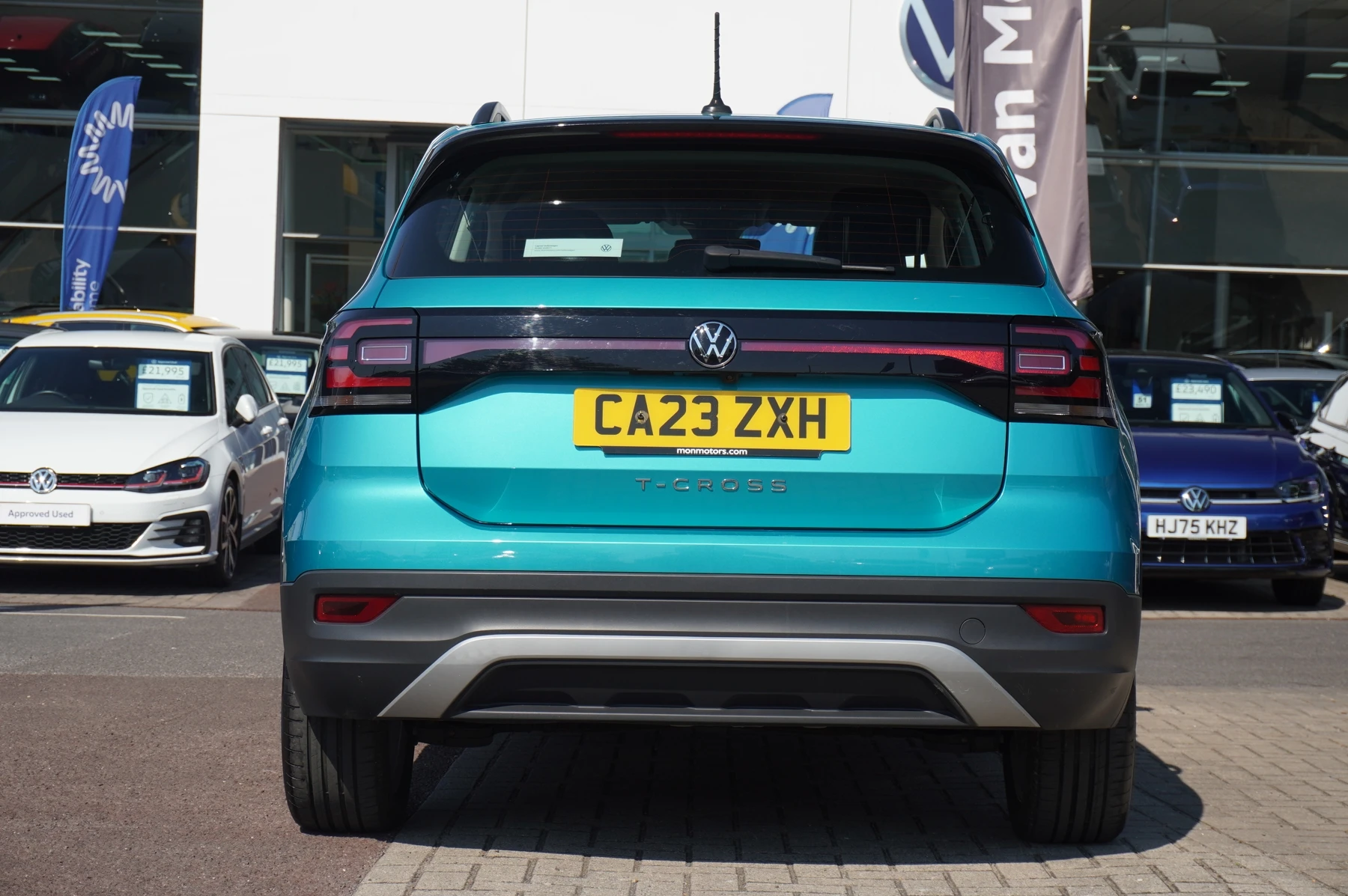 Volkswagen-T-Cross-image-25