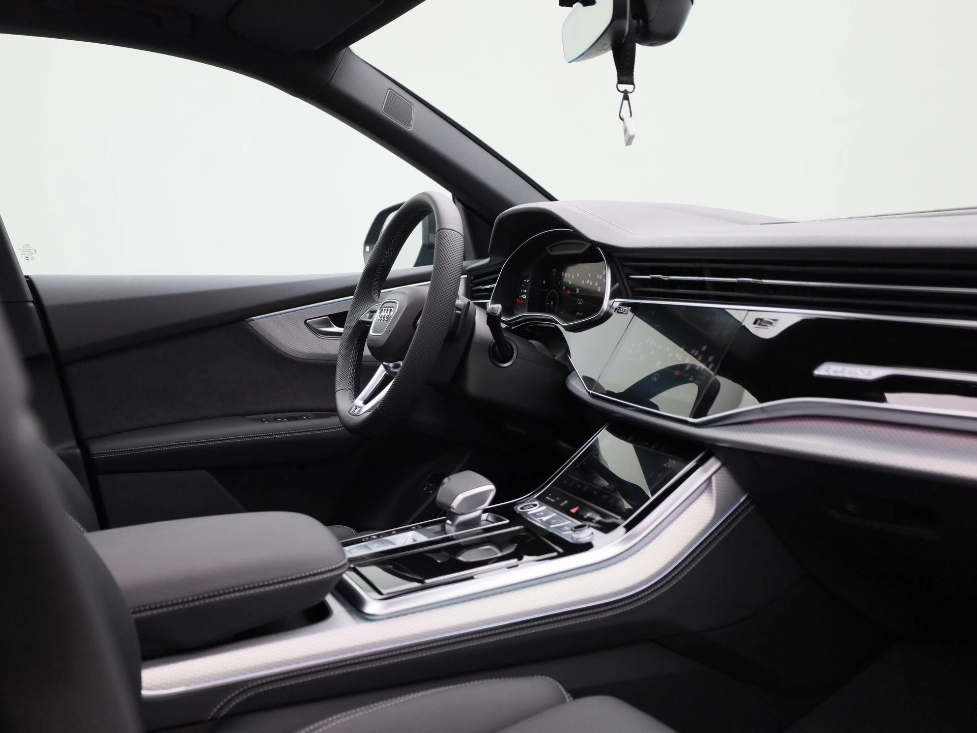 Audi Q8 60 TFSI e quattro Pro Line S Competition 490 PK