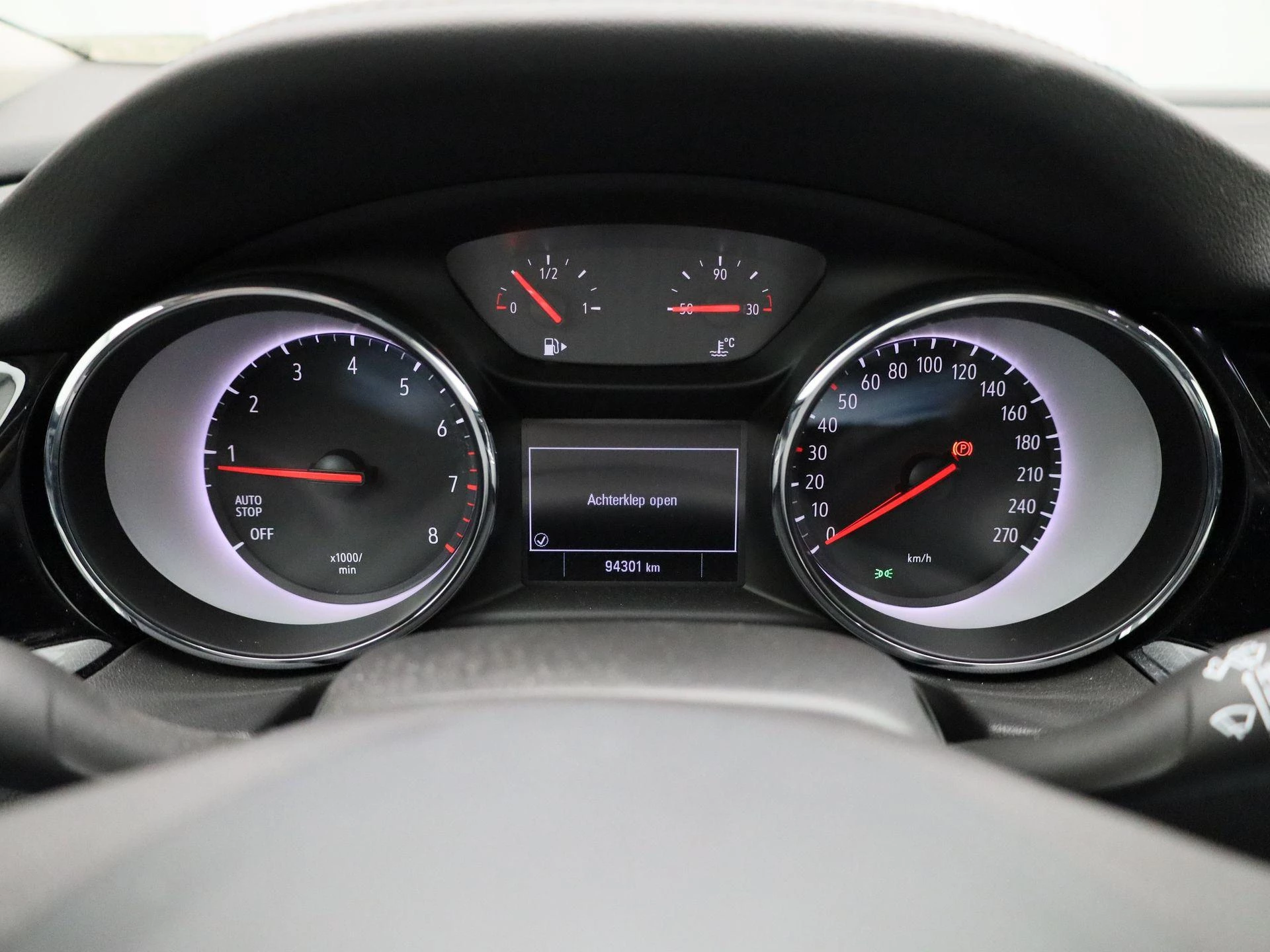 Opel-Insignia-image-14