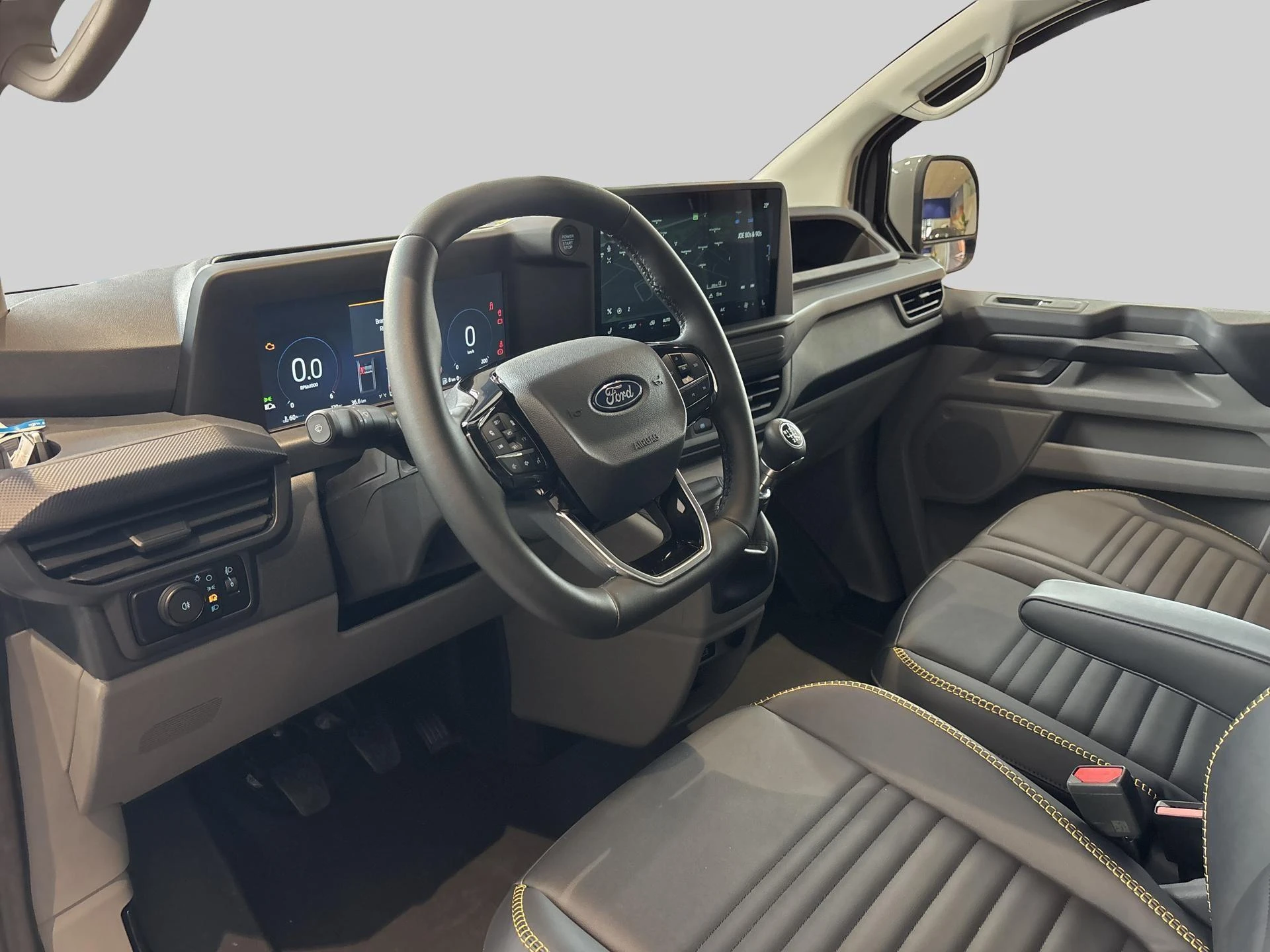 Ford-Transit Custom-image-8