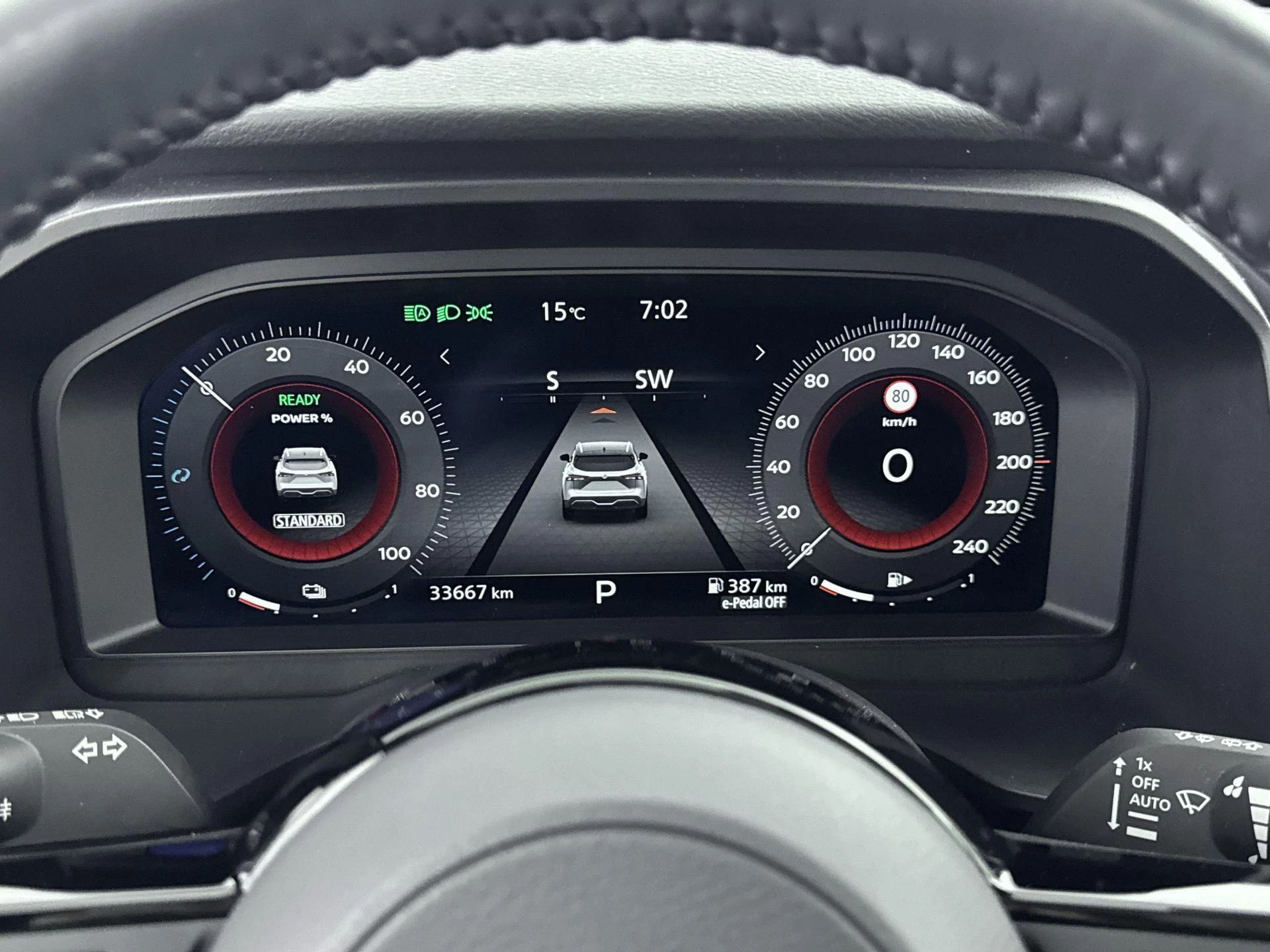 Nissan-QASHQAI-image-17