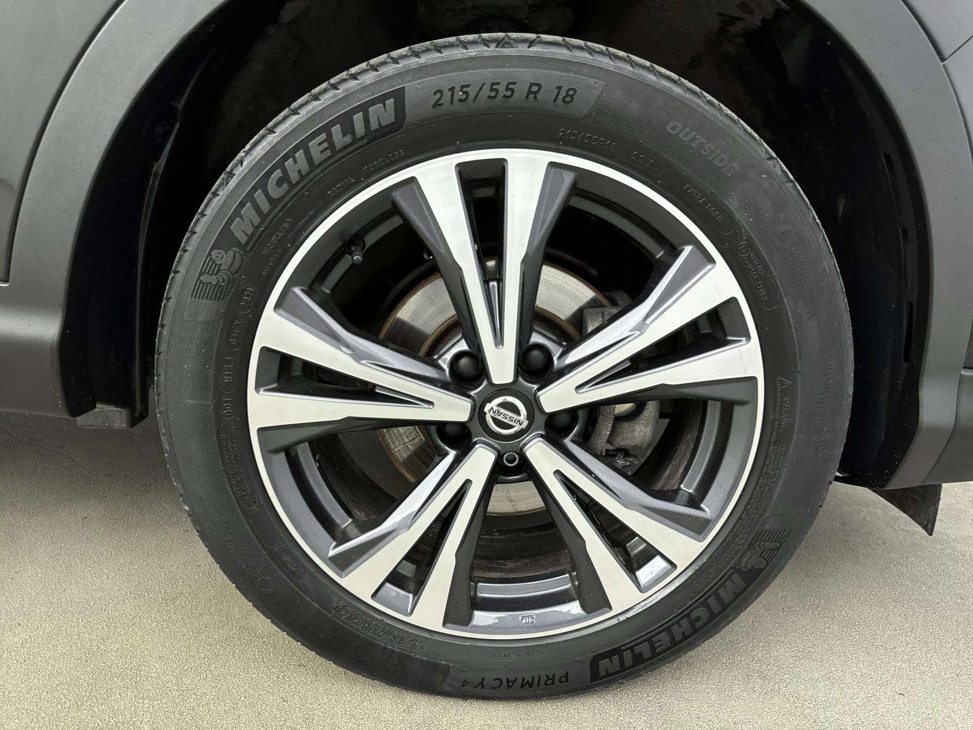 Nissan-QASHQAI-image-12