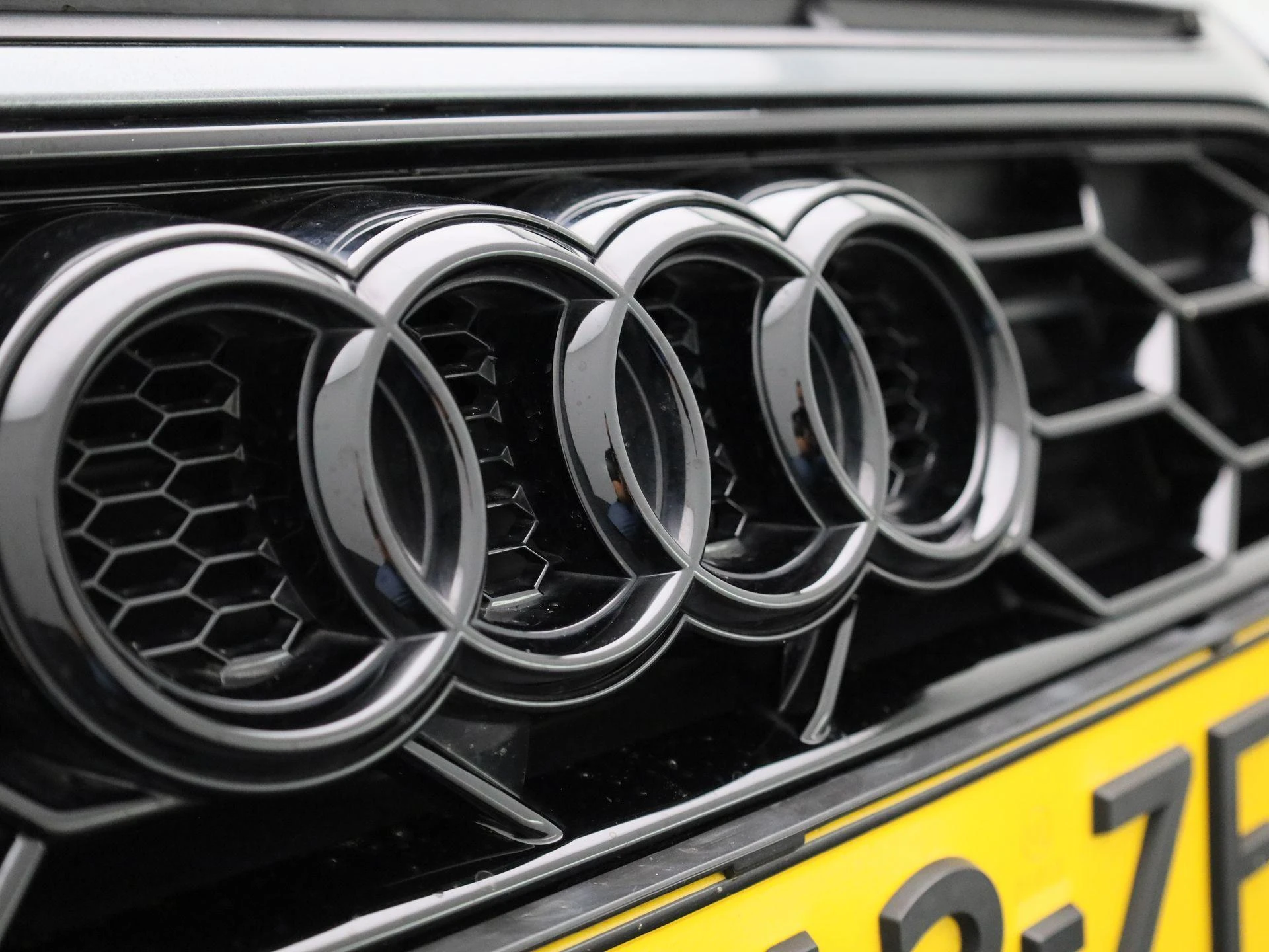 Audi A4 Avant 40 TFSI quattro S edition