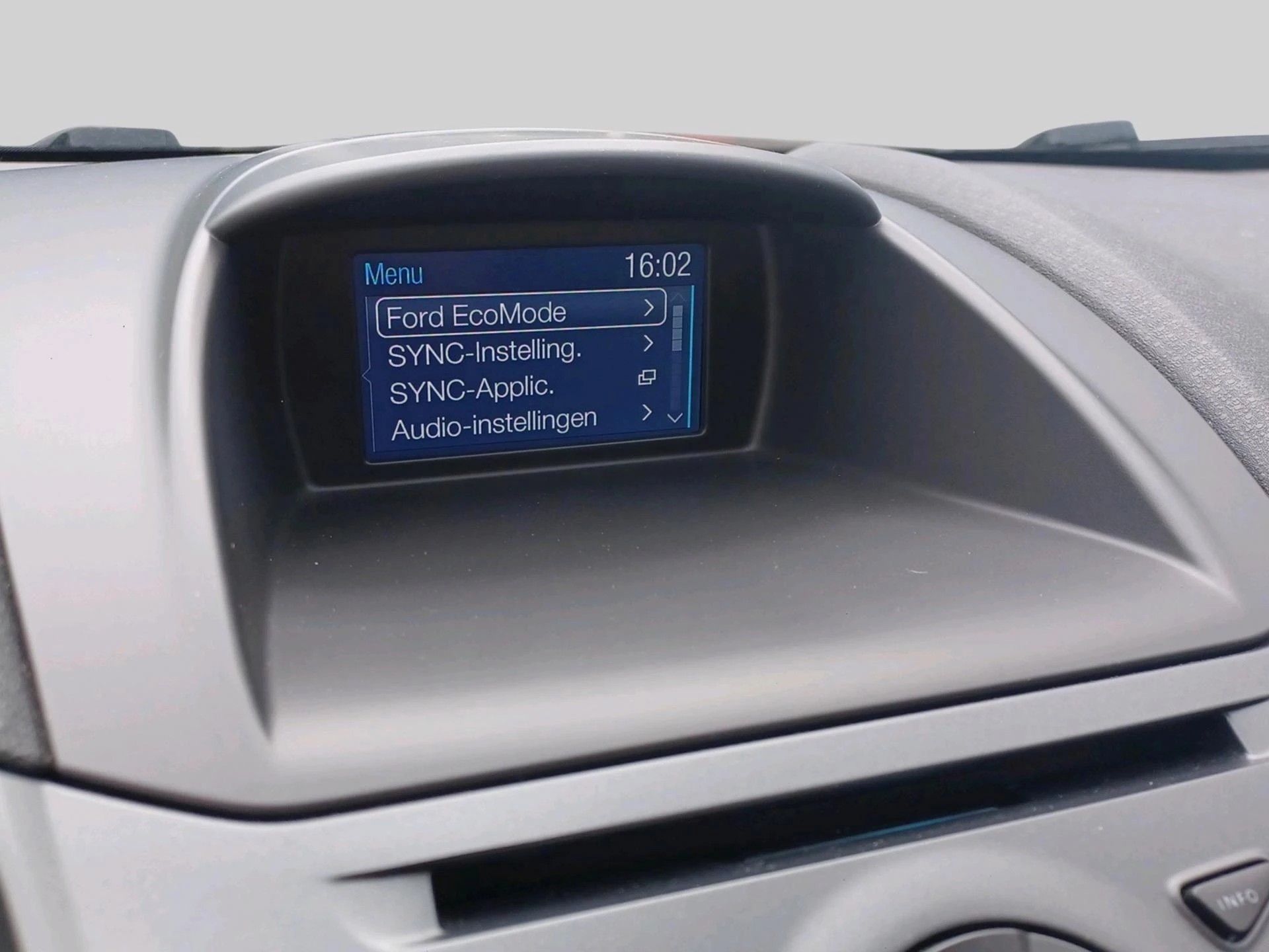 Ford Fiesta Trend - Weinig KM - 1Y garantie