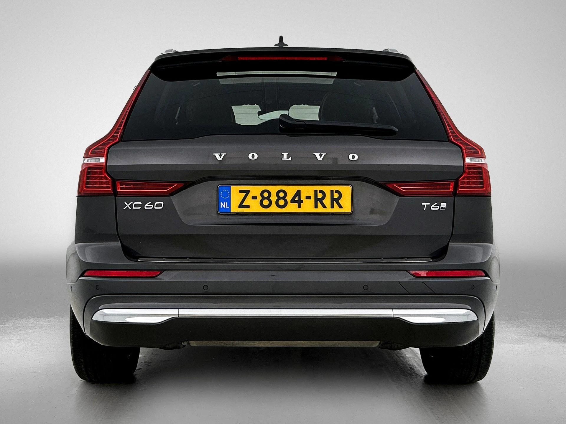 Volvo-XC60-image-2