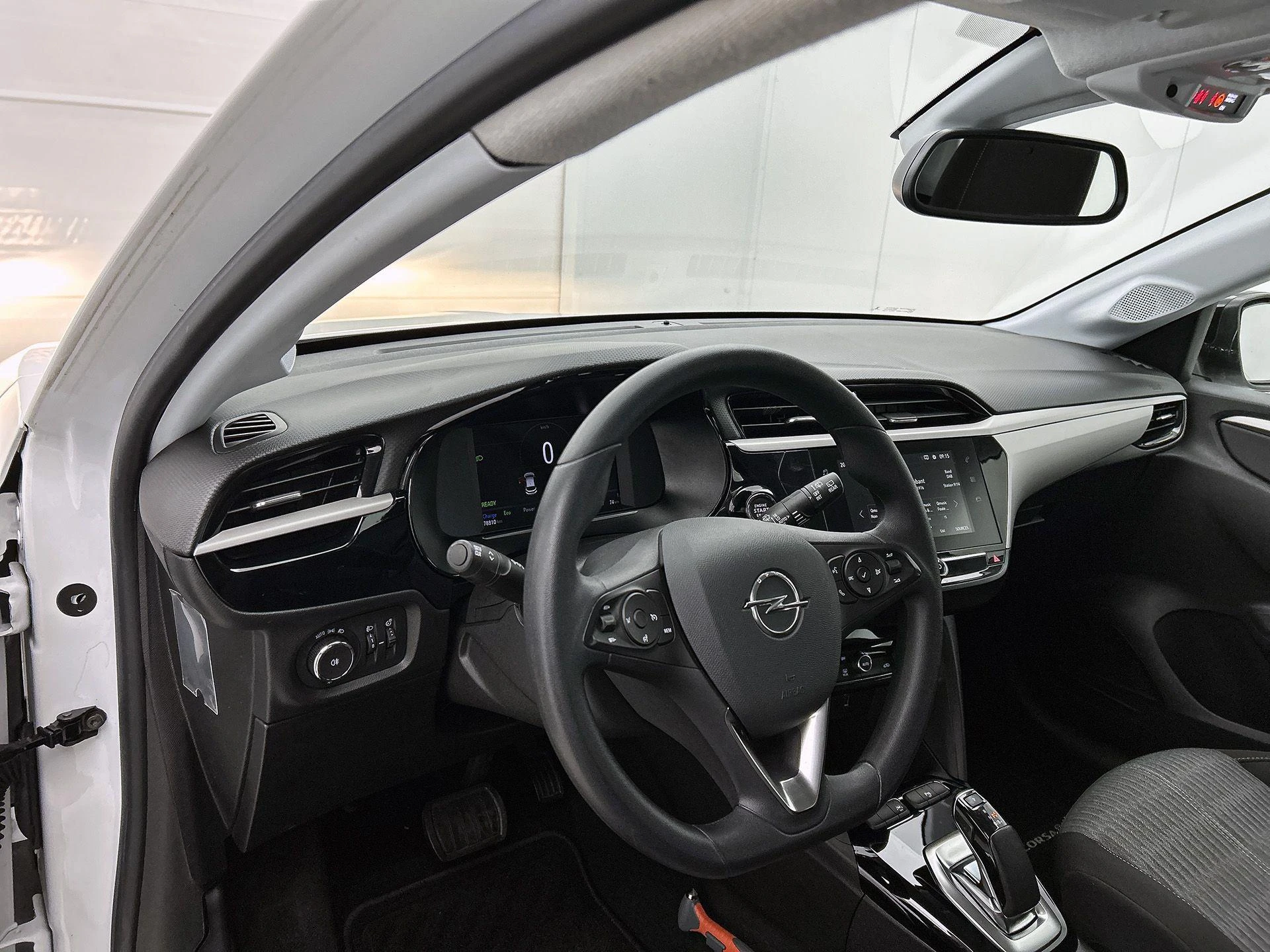 Opel-Corsa-e-image-16