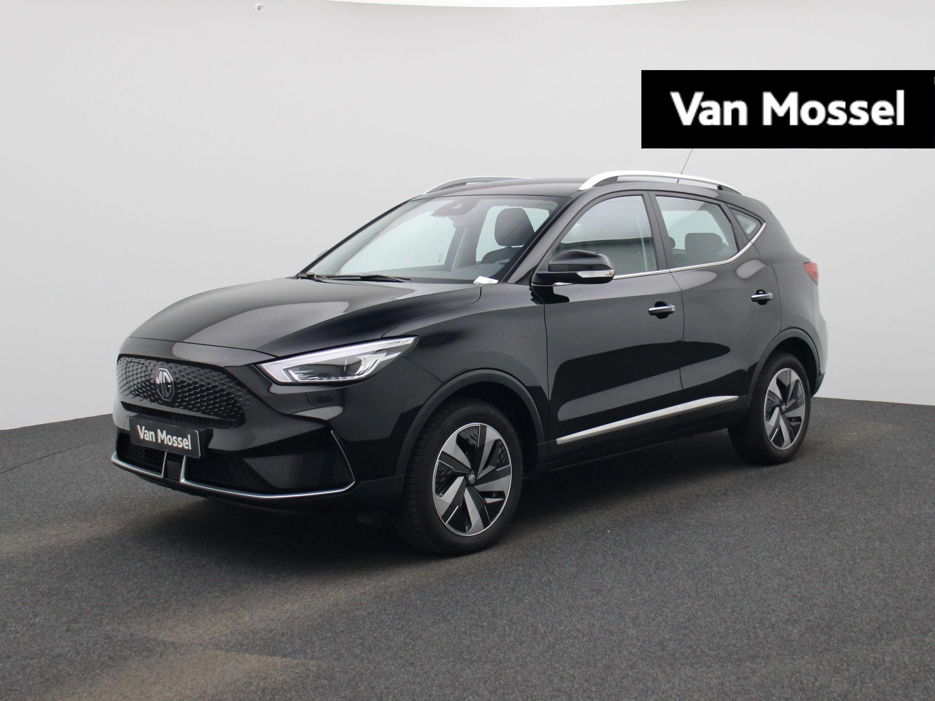 MG-ZS EV-image-0