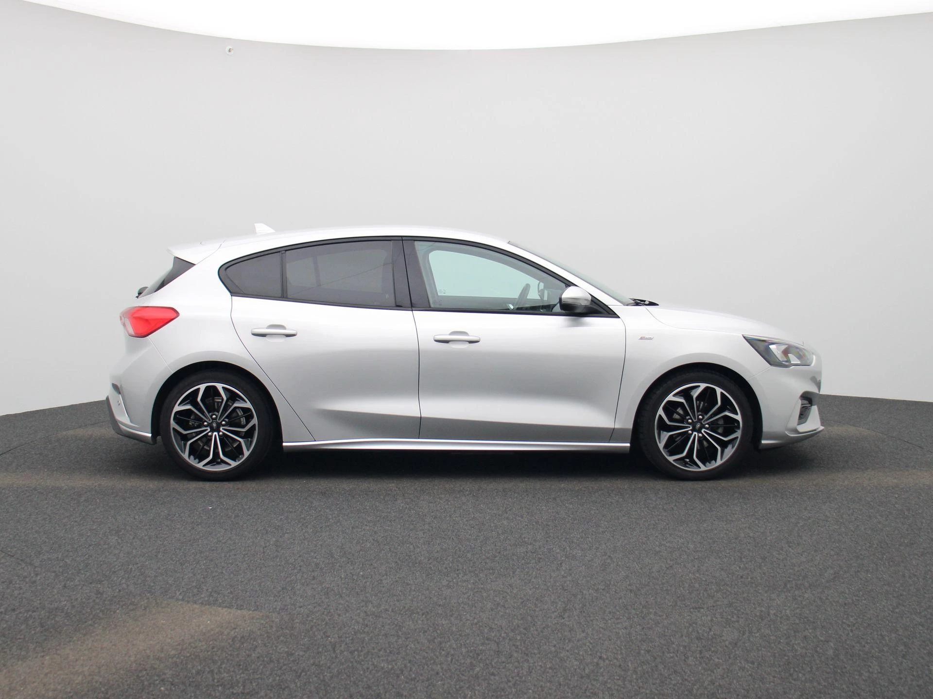 Ford-Focus-image-5