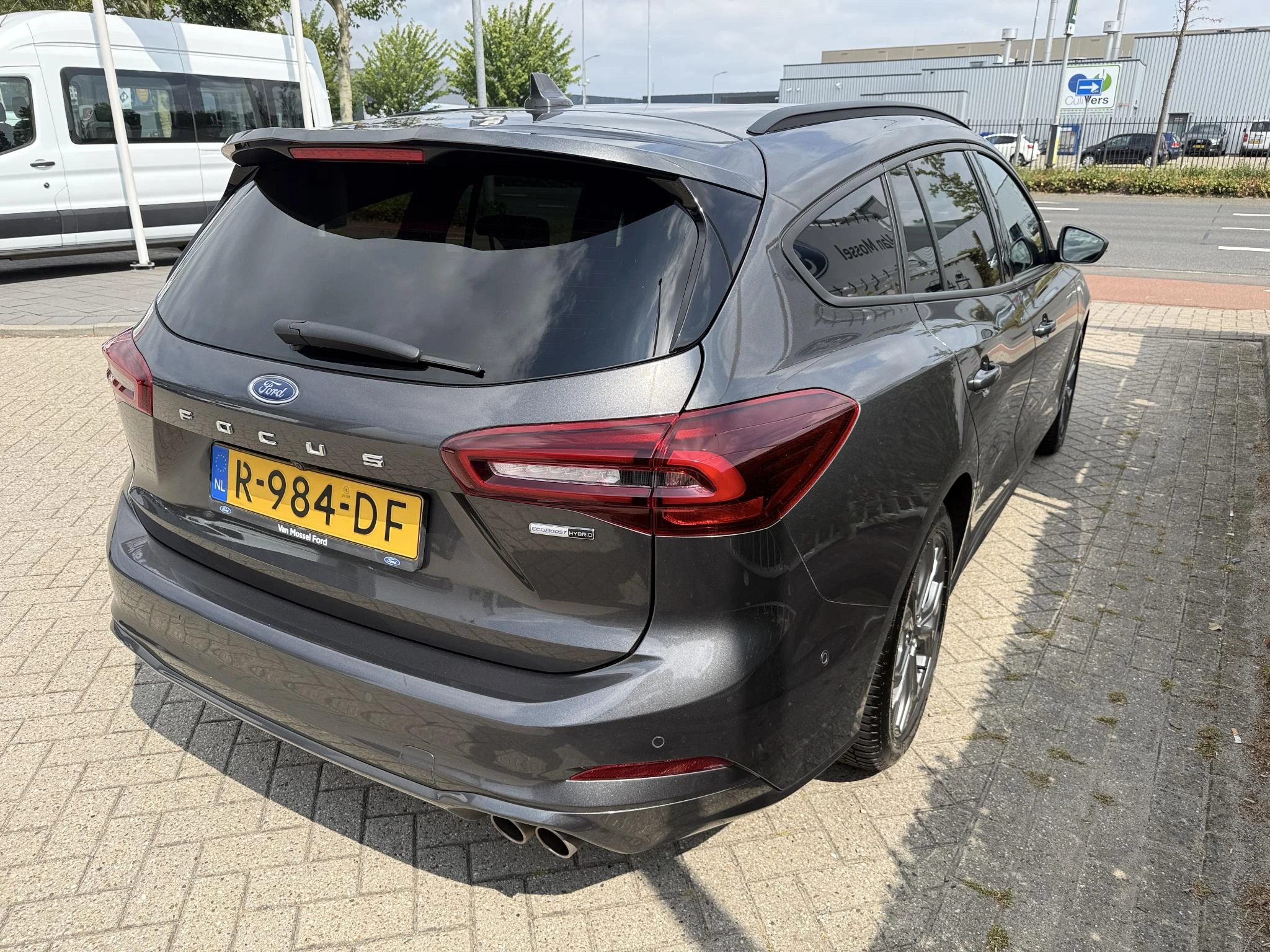 Ford Focus Wagon 1.0 EcoBoost Hybrid ST Line Style