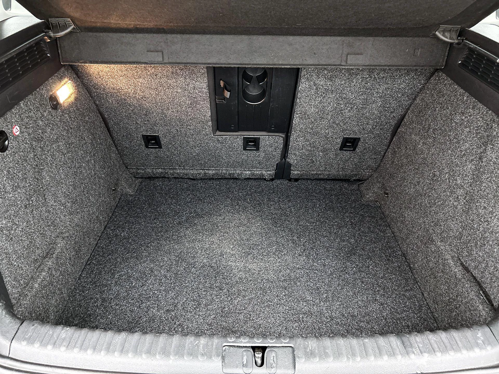 Volkswagen-Tiguan-image-22