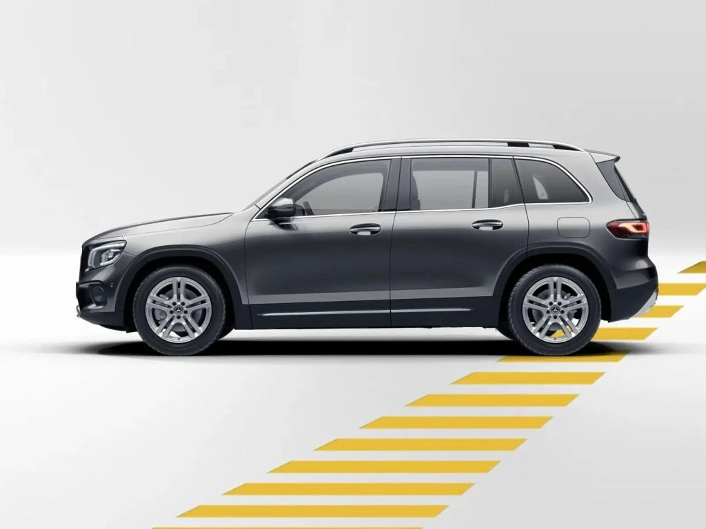 Mercedes-Benz-GLB 200 d-image-3
