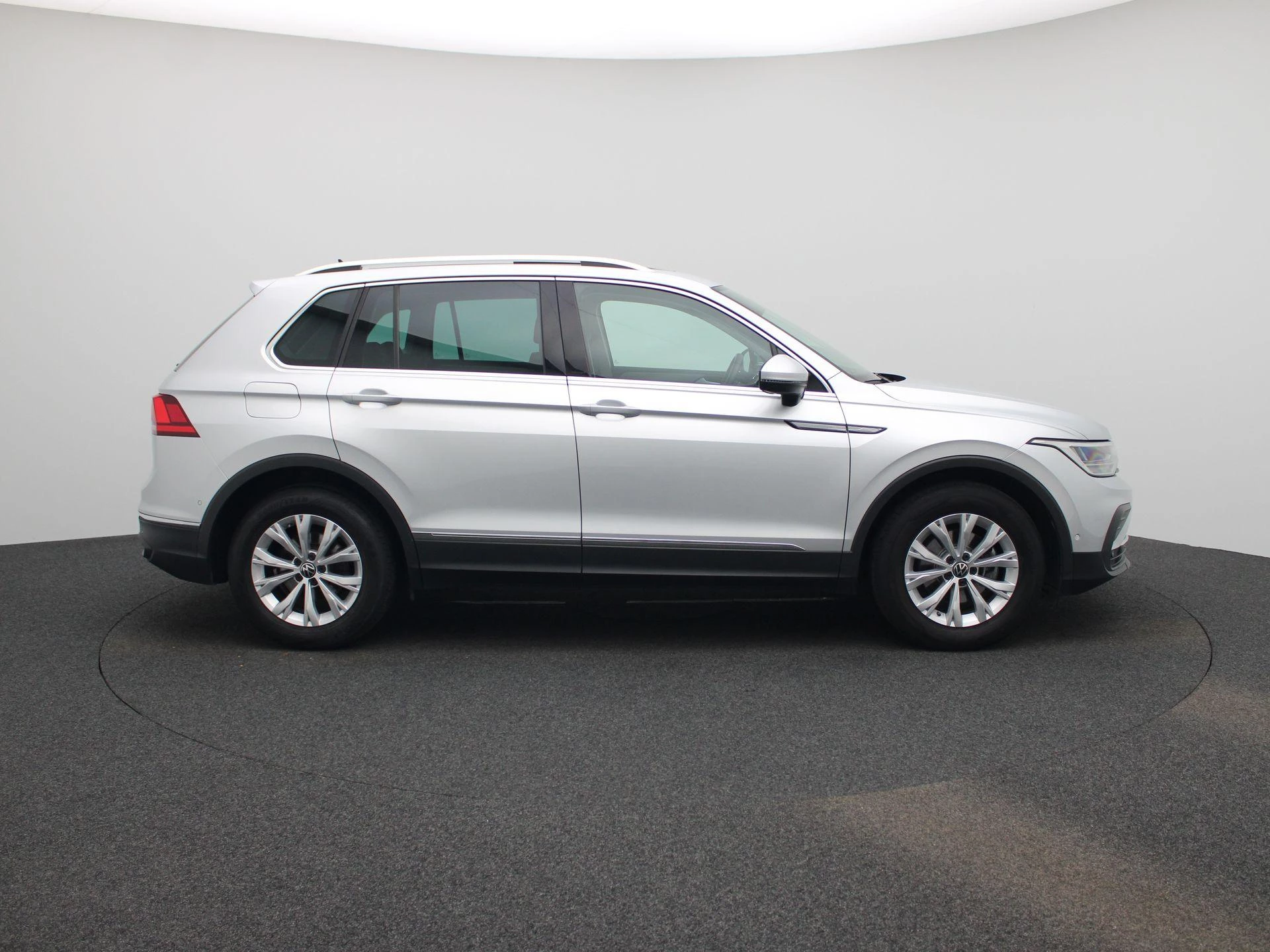 Volkswagen Tiguan 1.5 eTSI 110kW Life Business