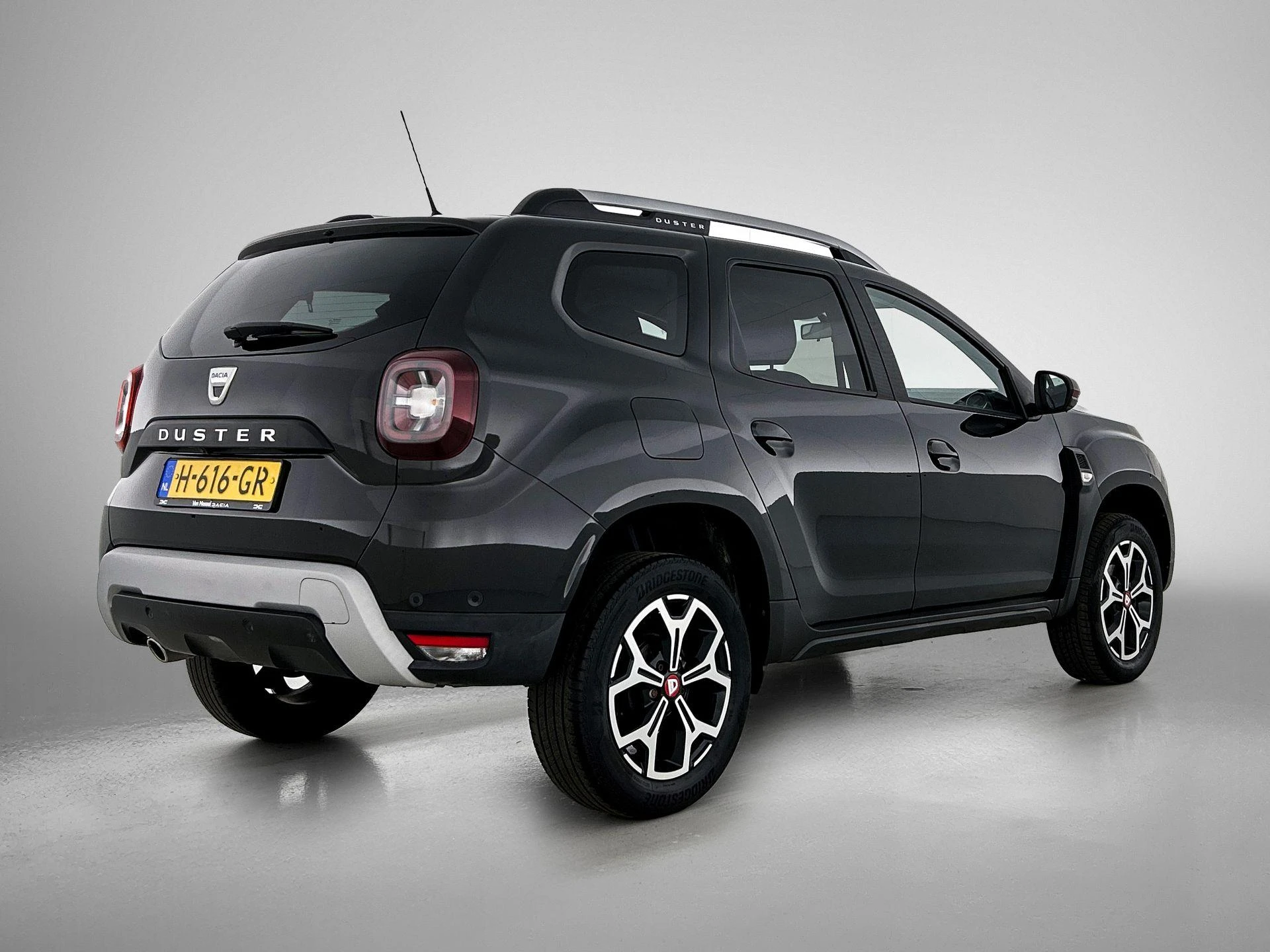 Dacia-Duster-image-3