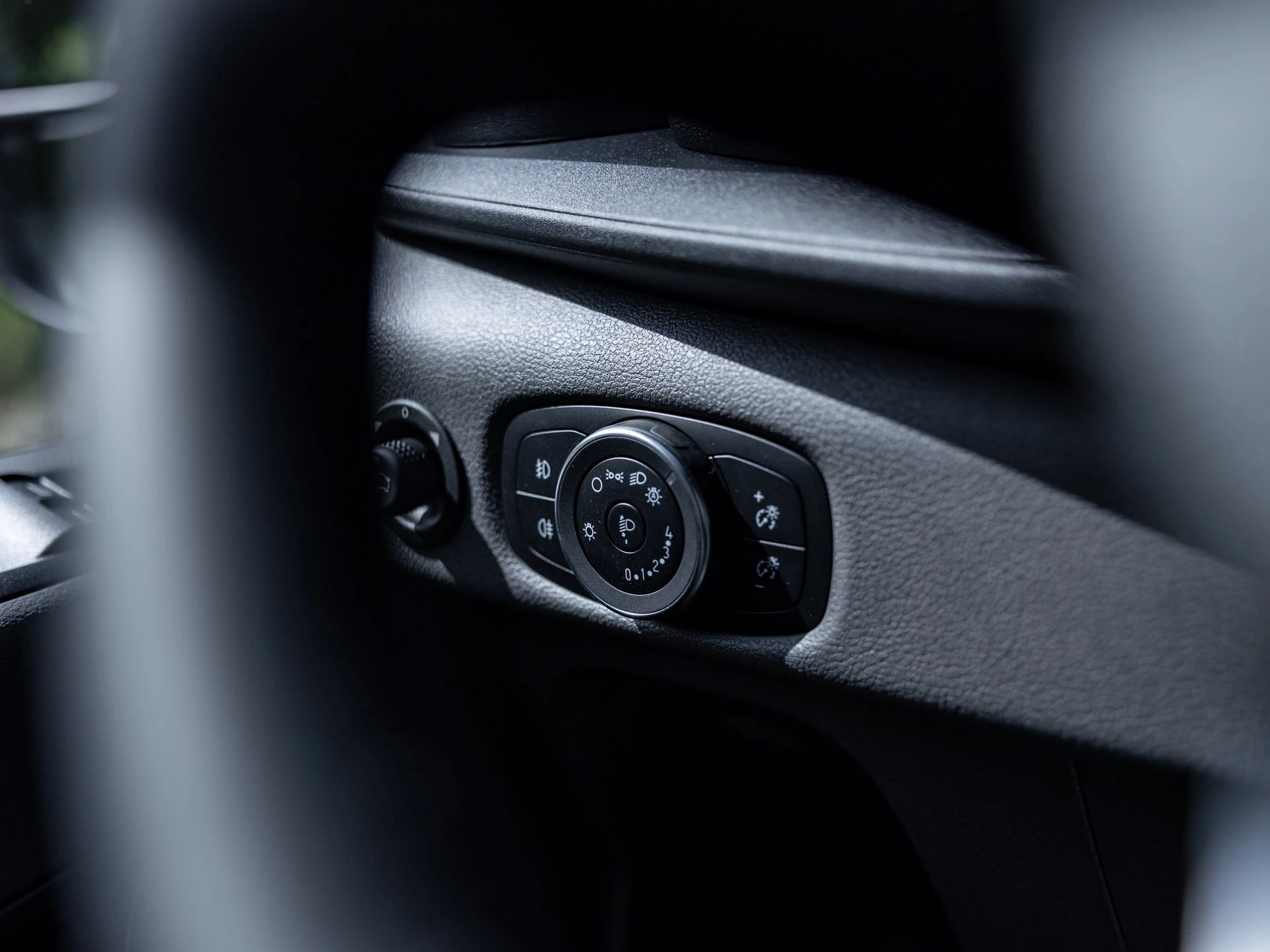 Ford-Transit-image-9