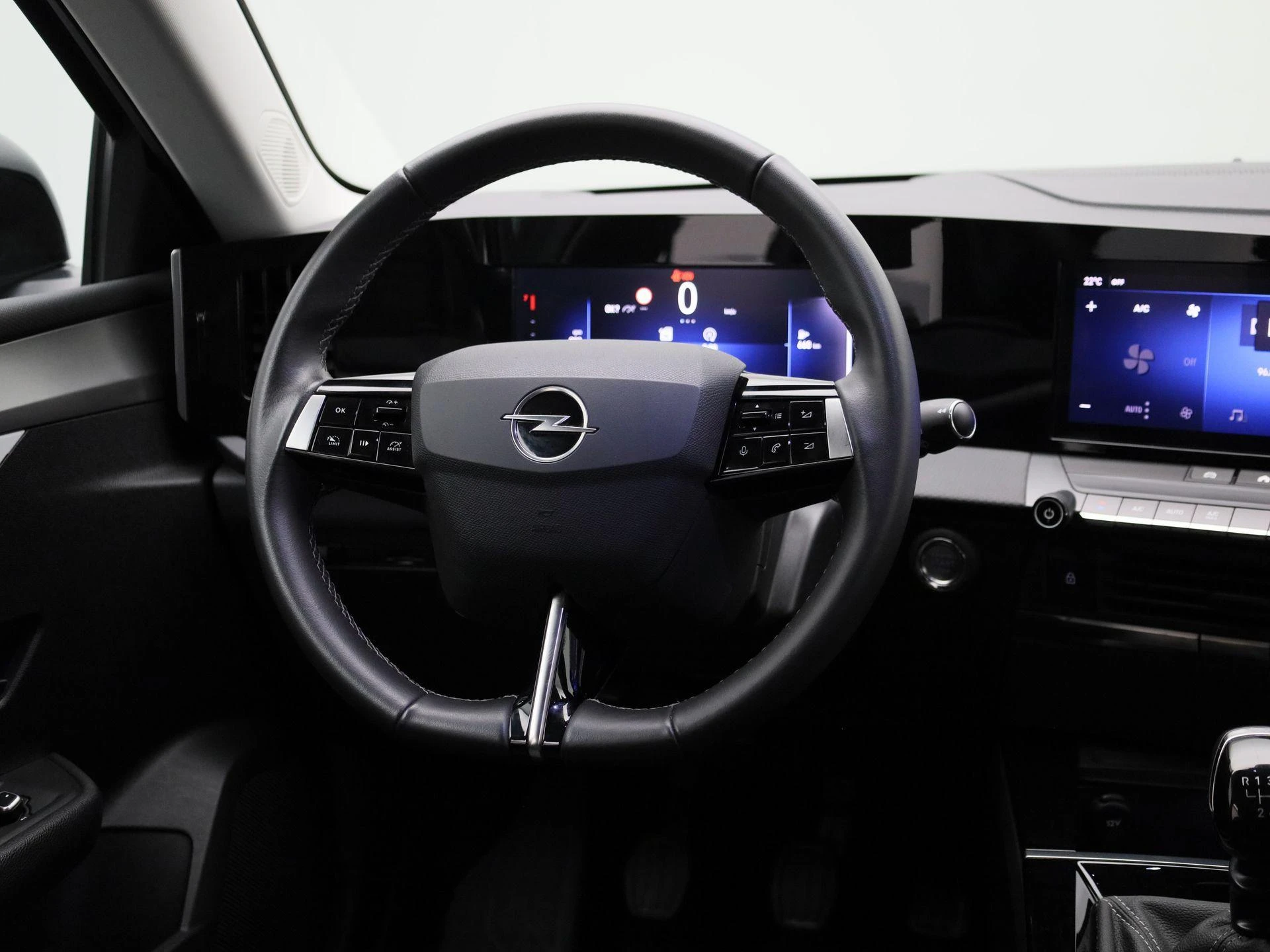 Opel-Astra-image-9