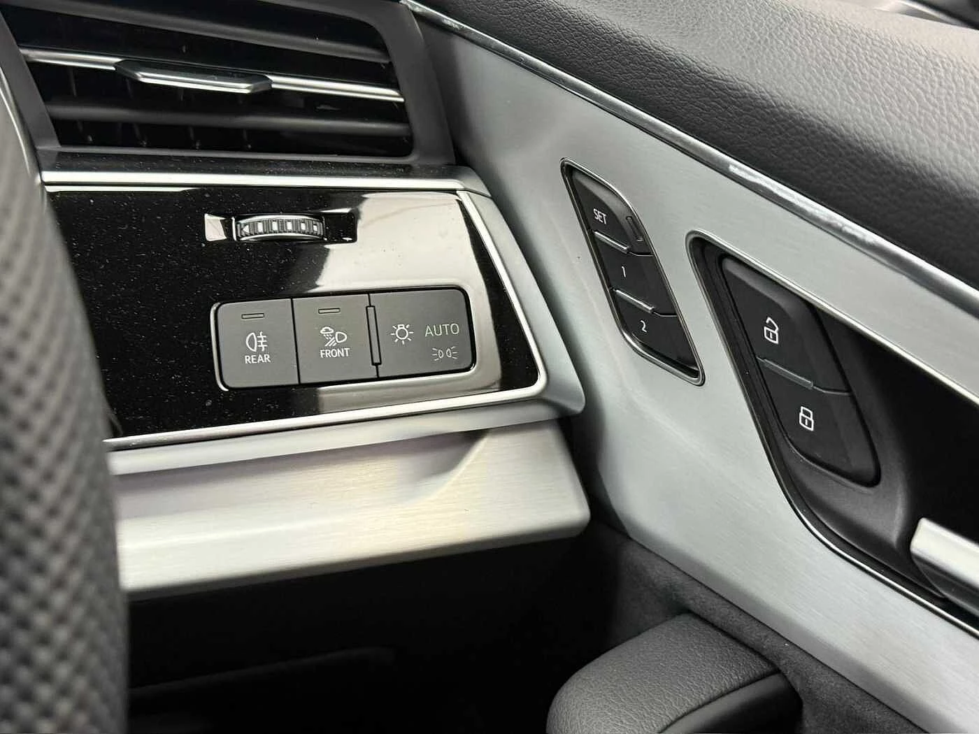 Audi-Q7-image-12