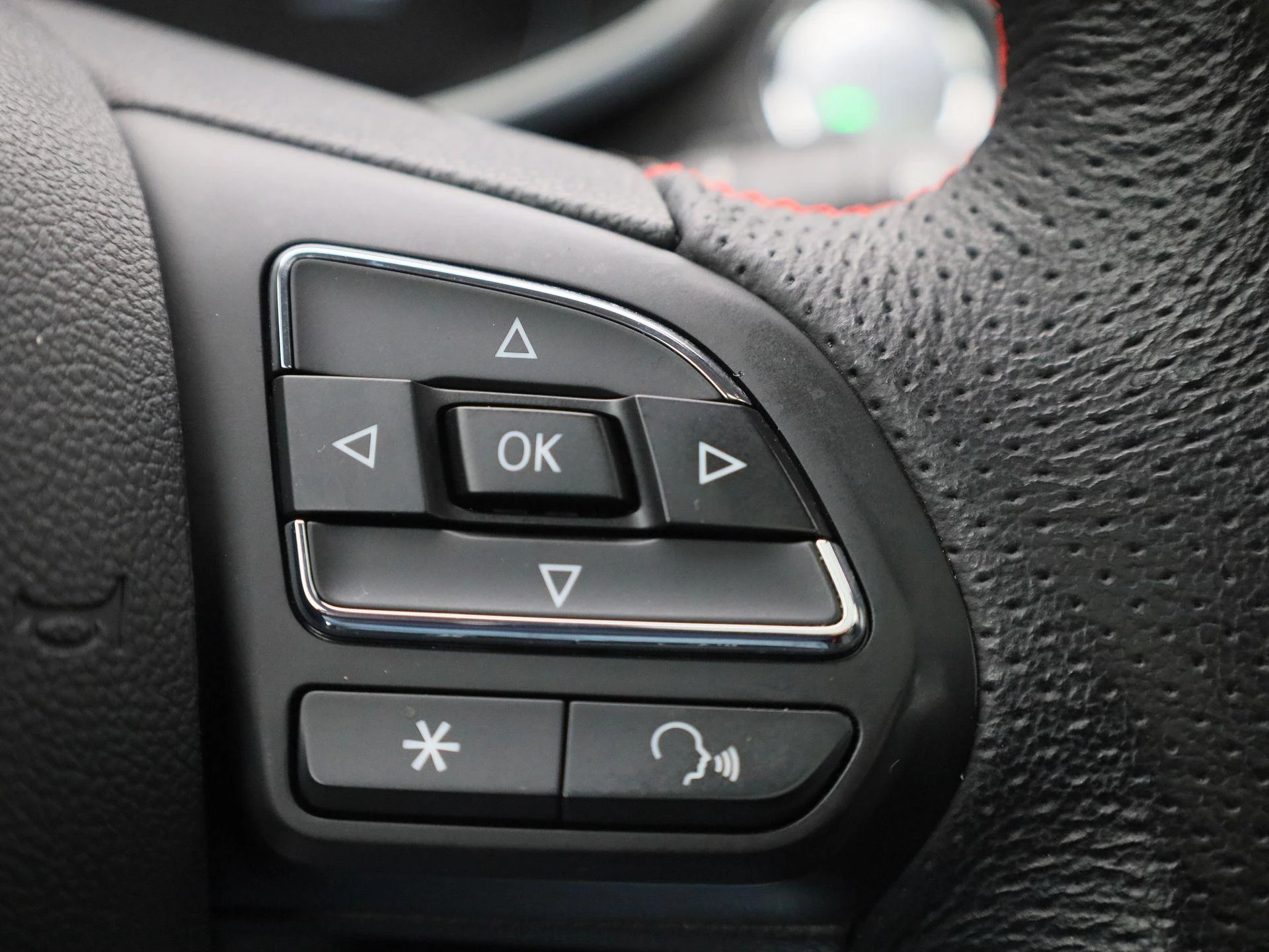 MG-ZS EV-image-25
