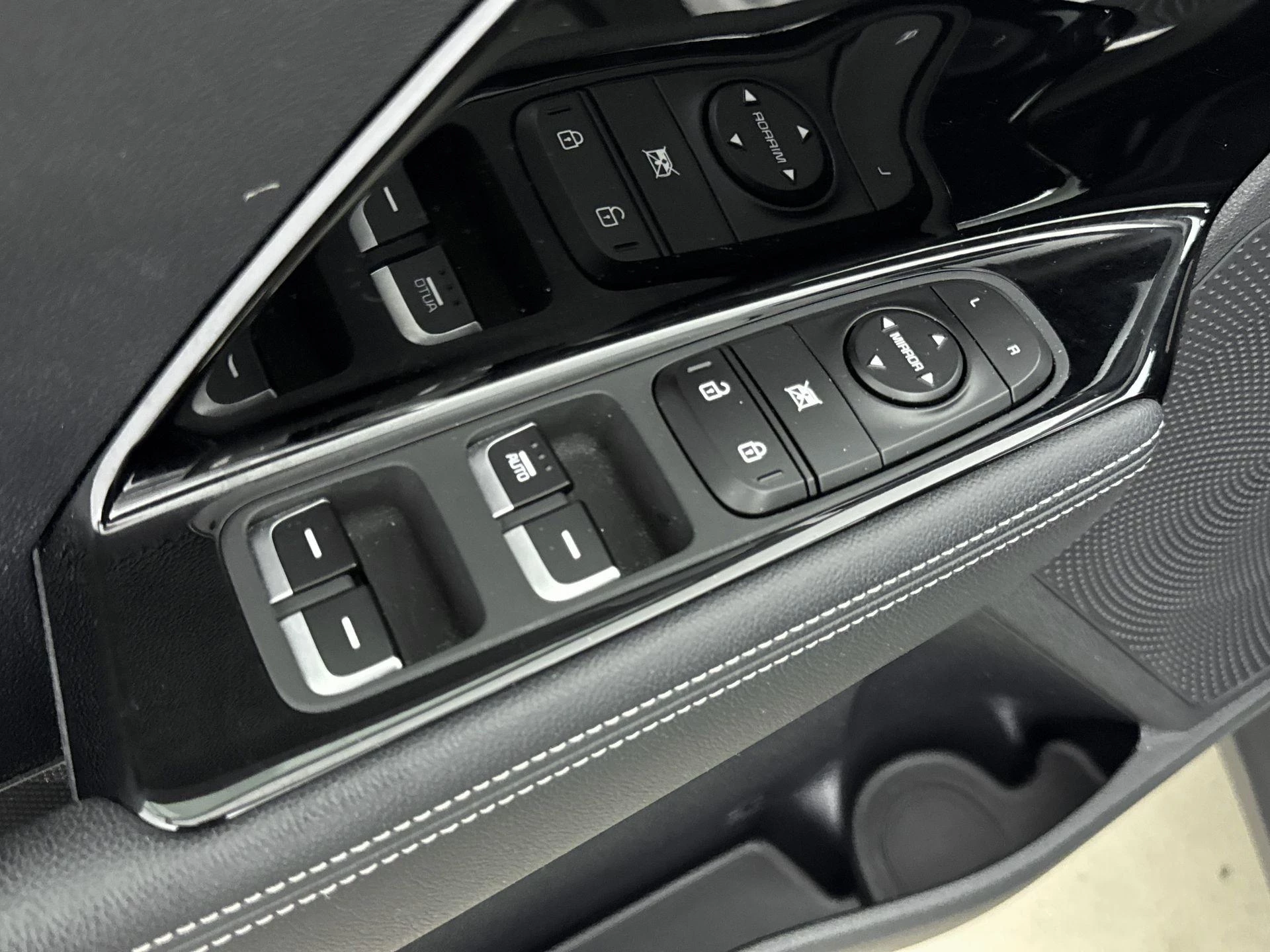 Kia-Niro-image-19
