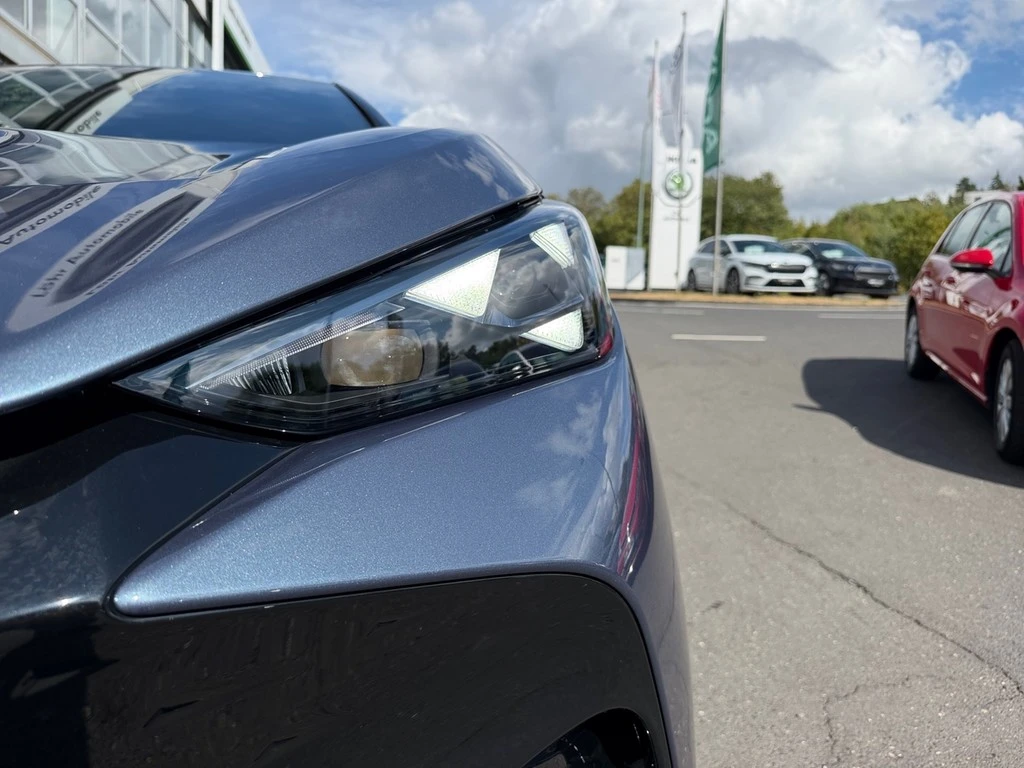CUPRA-Tavascan-image-1