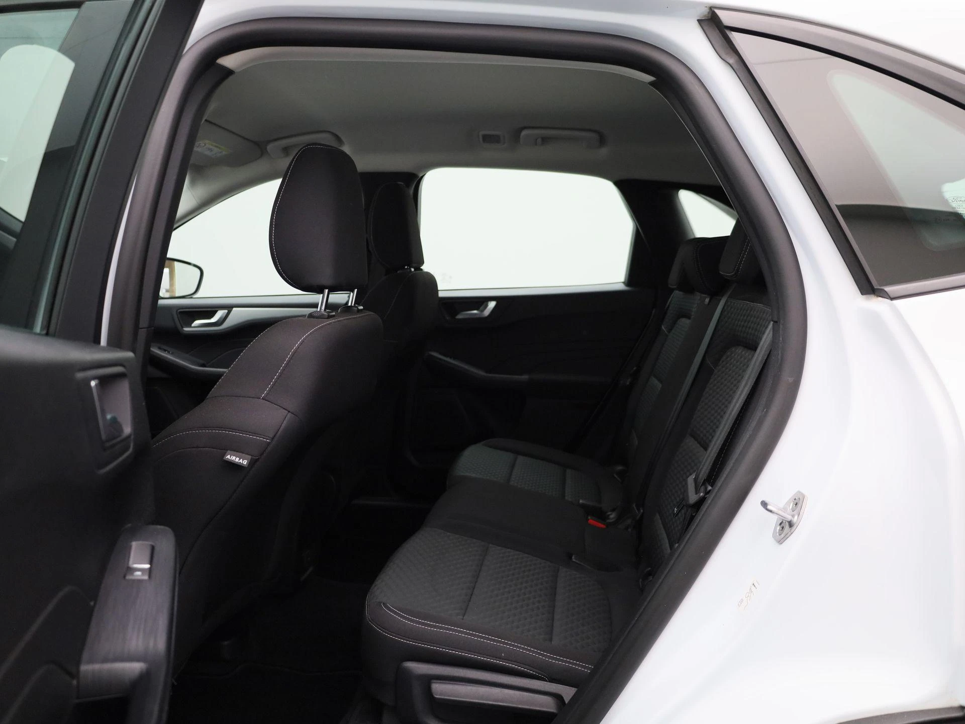 Ford-Kuga-image-9