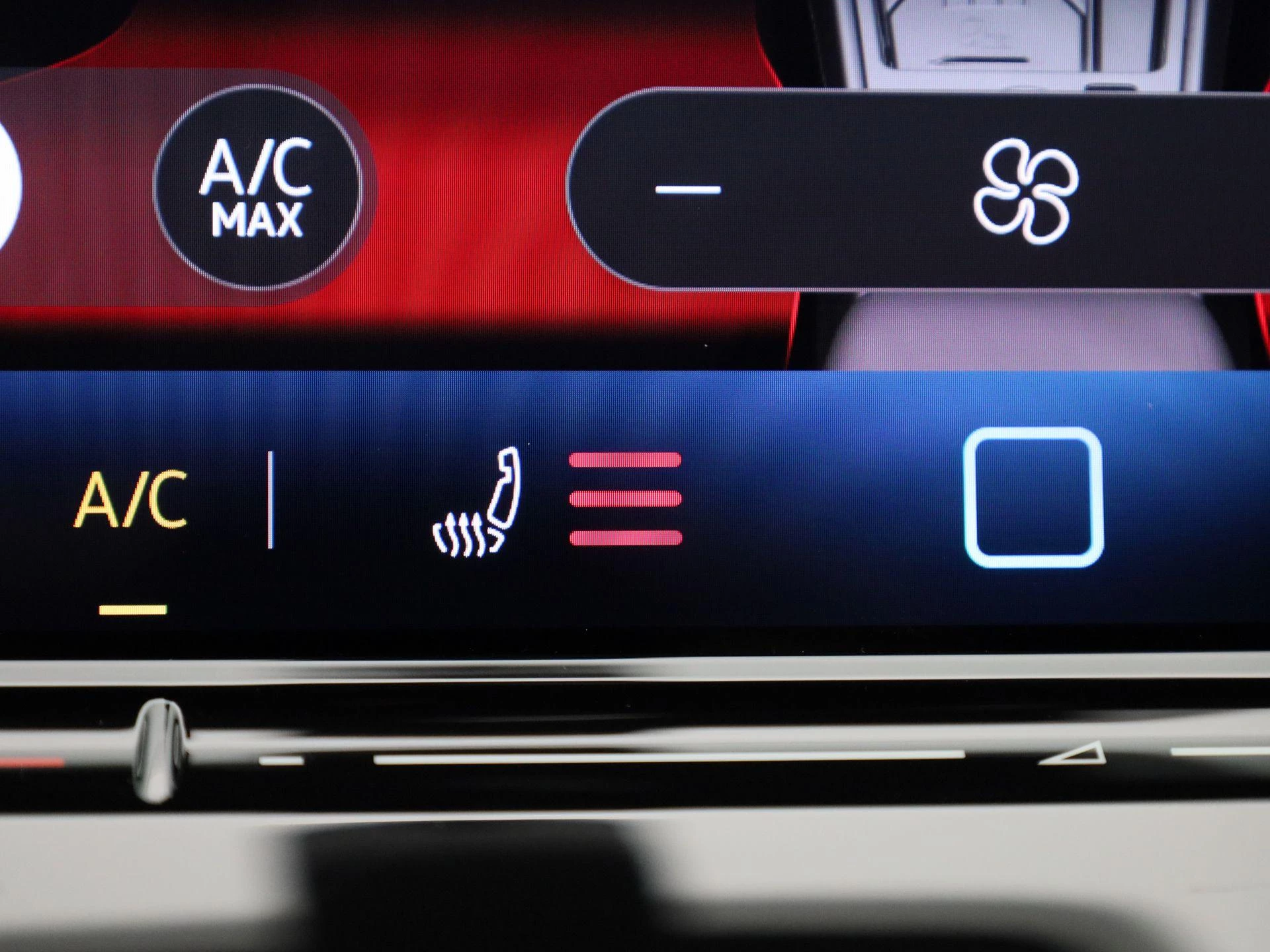 Volkswagen-T-Roc-image-20