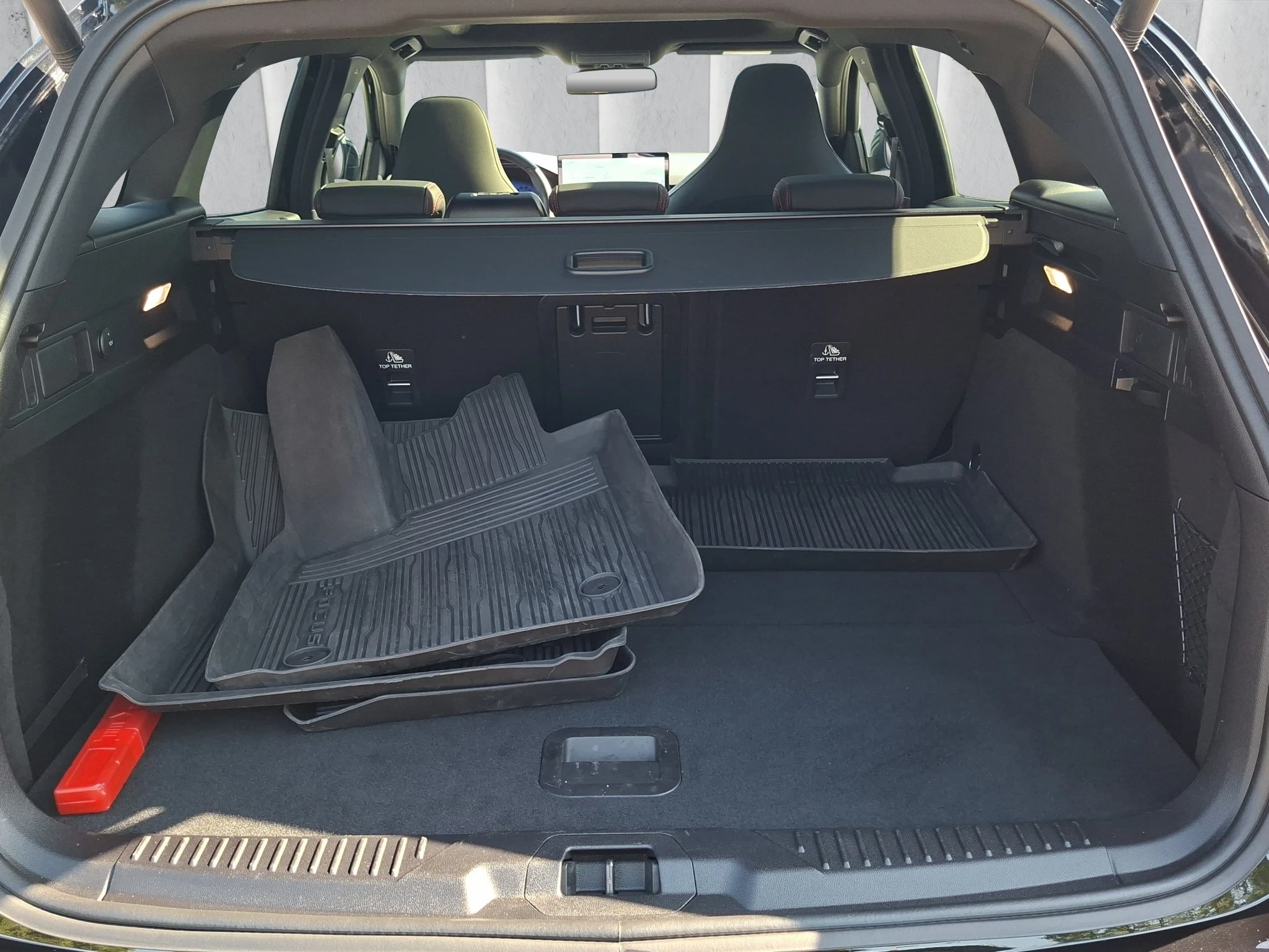 Ford Focus ST X Turnier 2.3 EB Aut. | LED | Pano | ACC | RFK | SHZ | LMF | Navi | B&O