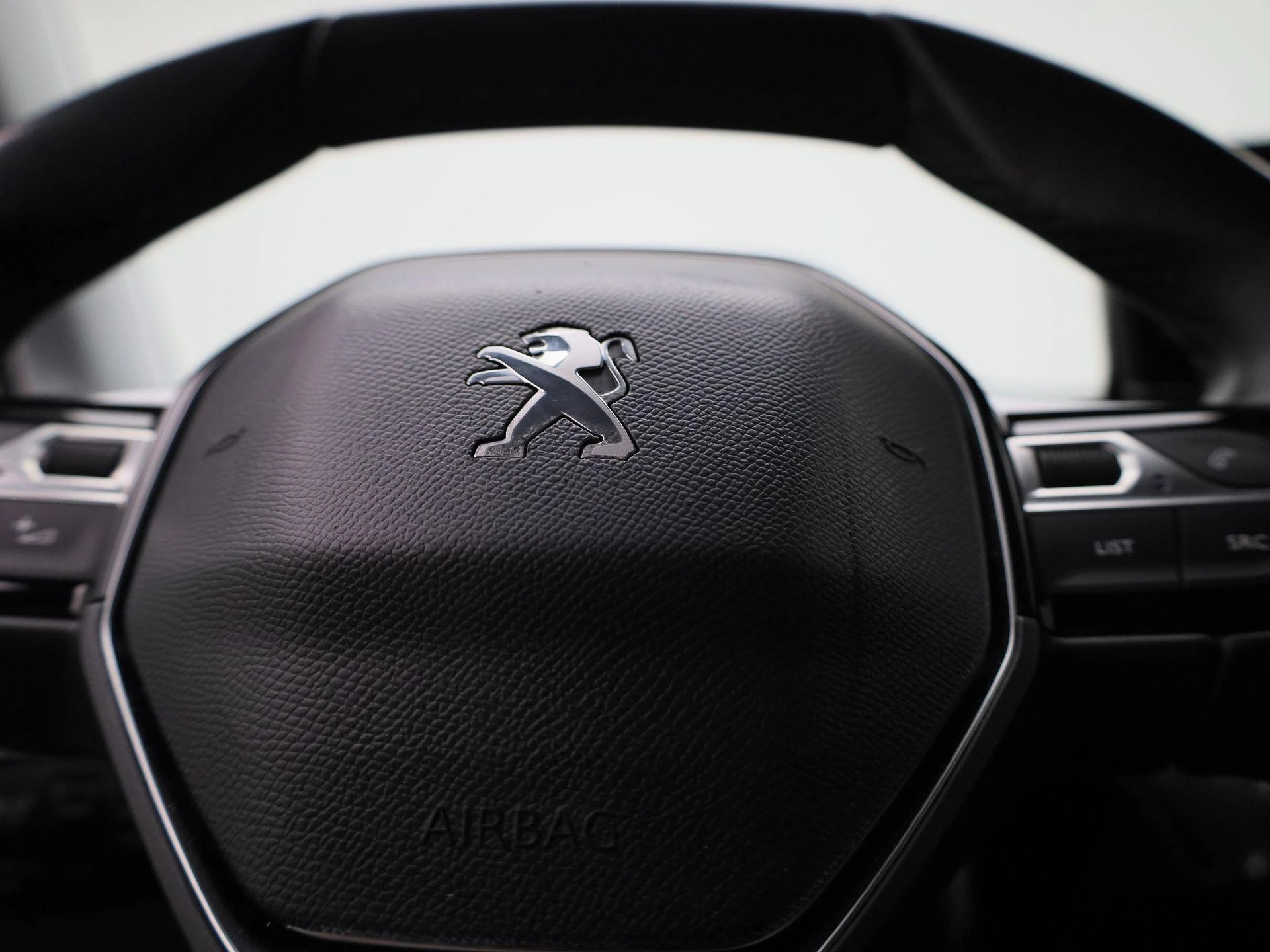 Peugeot-3008-image-28