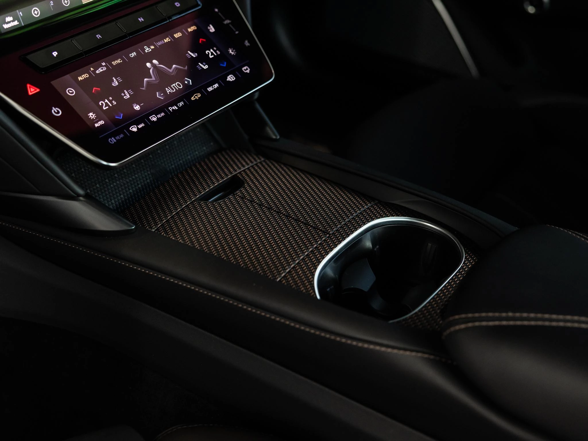 Maserati-GranTurismo-image-33